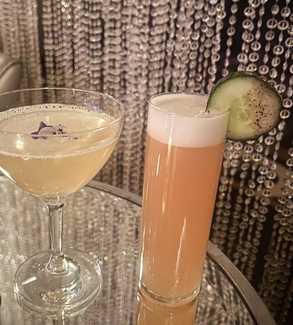 Themed Cocktail Parties – How to Host a NYC-Inspired Event at Home