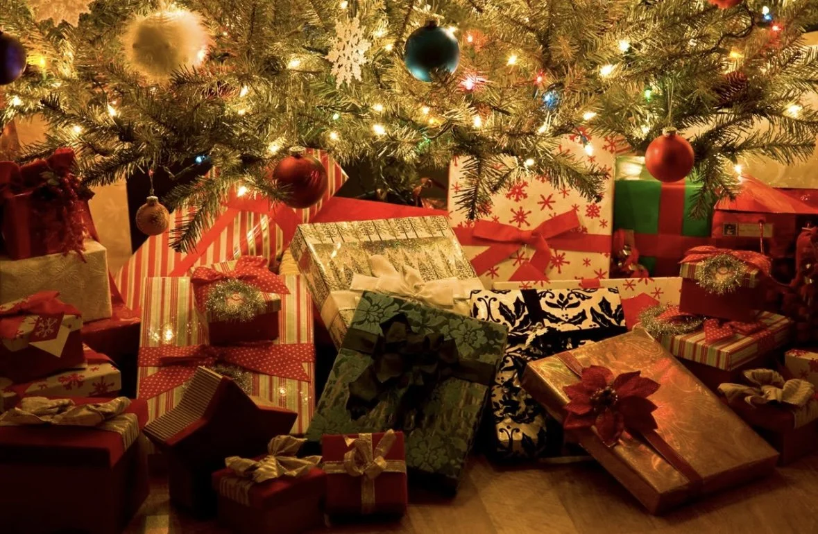 Charitable Holiday Parties: Give Back While You Celebrate