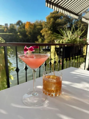 The Stories Behind NYC’s Most Iconic Cocktails — Art of the Cocktail