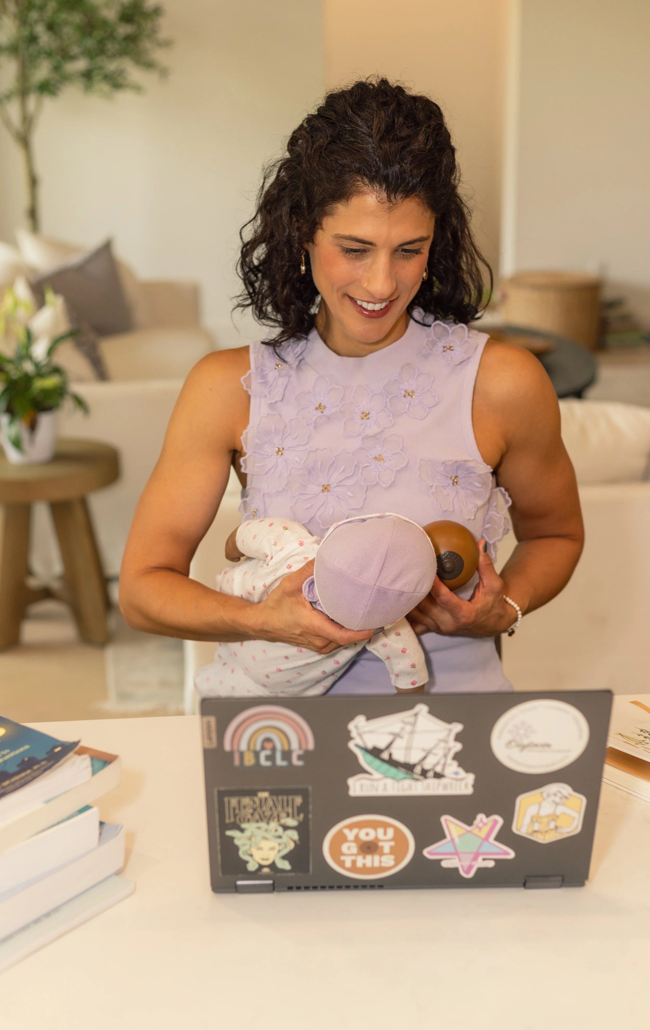 How Do I ACTUALLY Prepare for Breastfeeding?