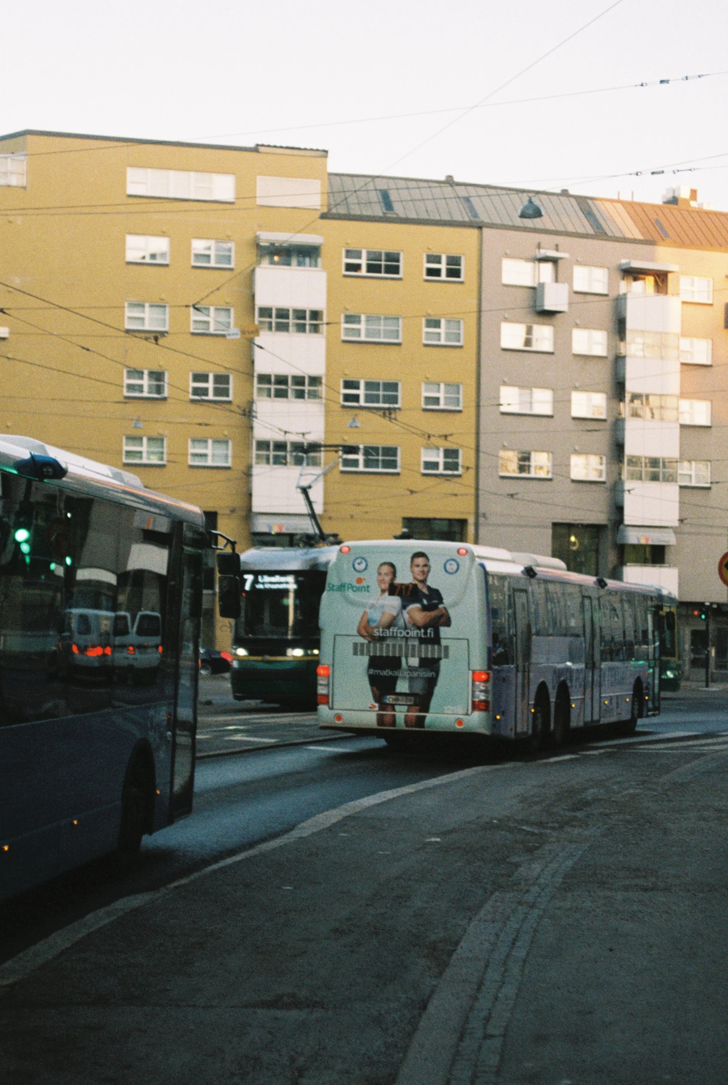 R1-09880-009A.JPG.jpg