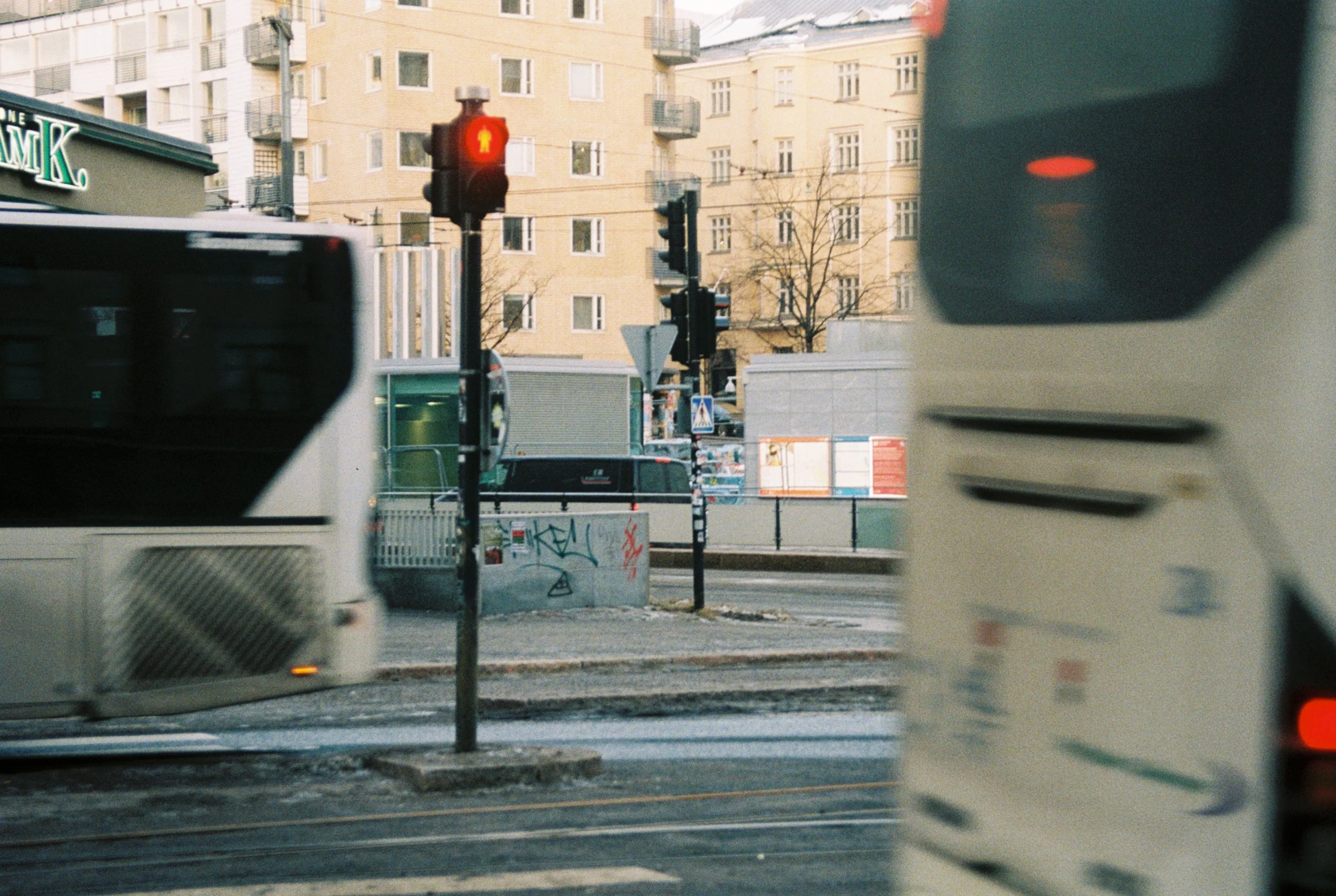 R1-09880-013A.JPG.jpg