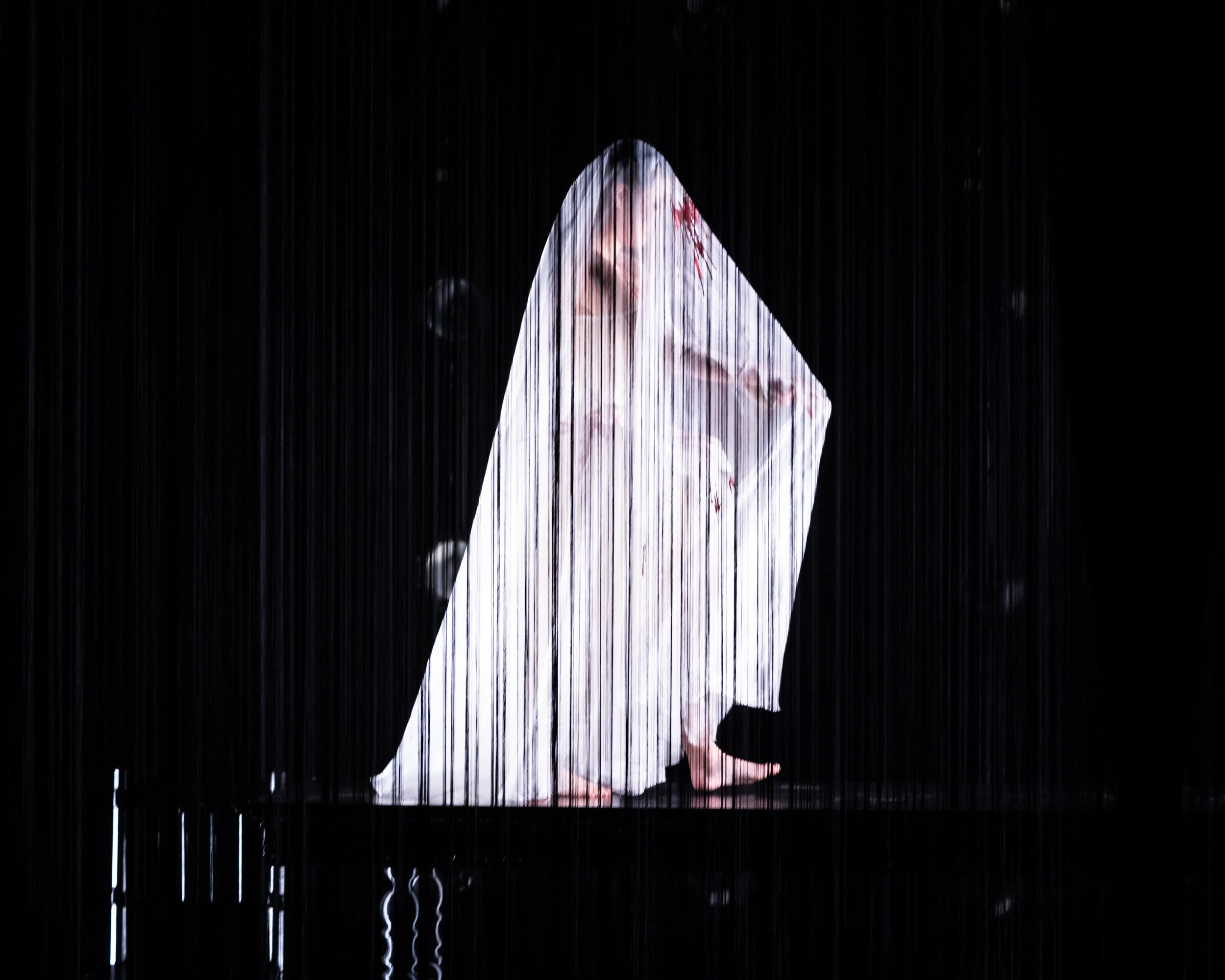 Dracula_Justin Barbin-143.JPG