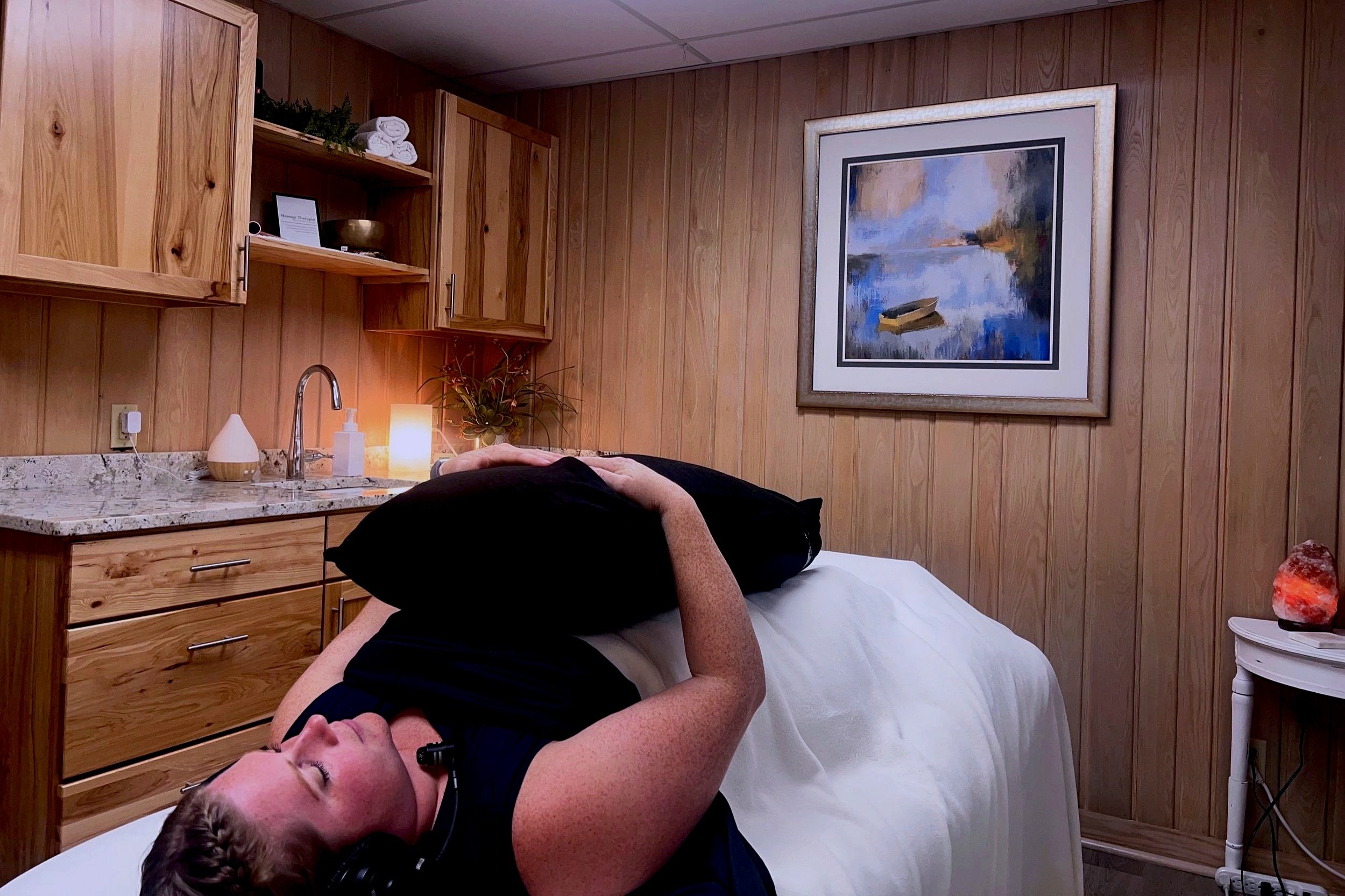 1-1 wpillow side pic1.jpg