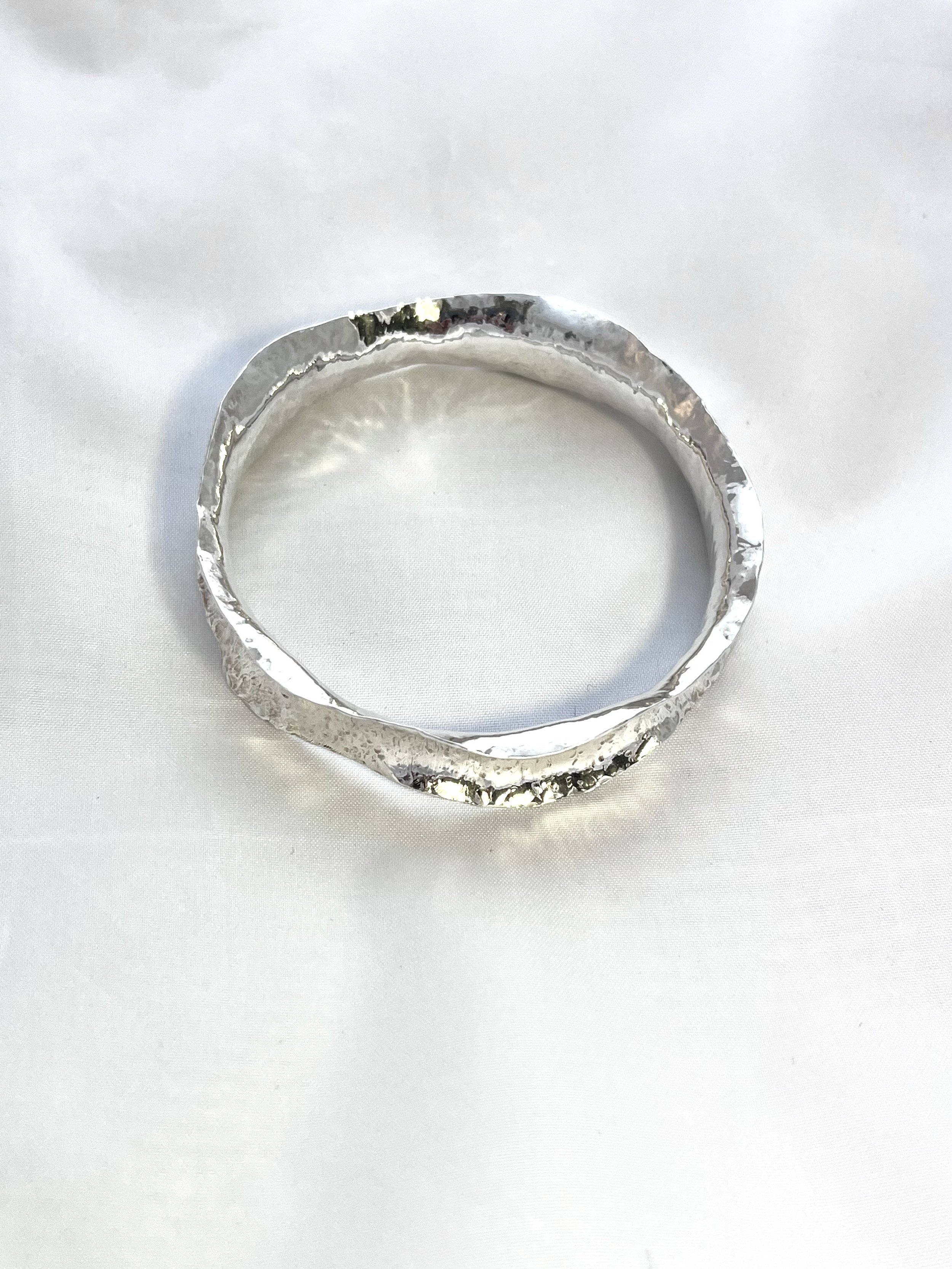 wave bangle3.jpeg
