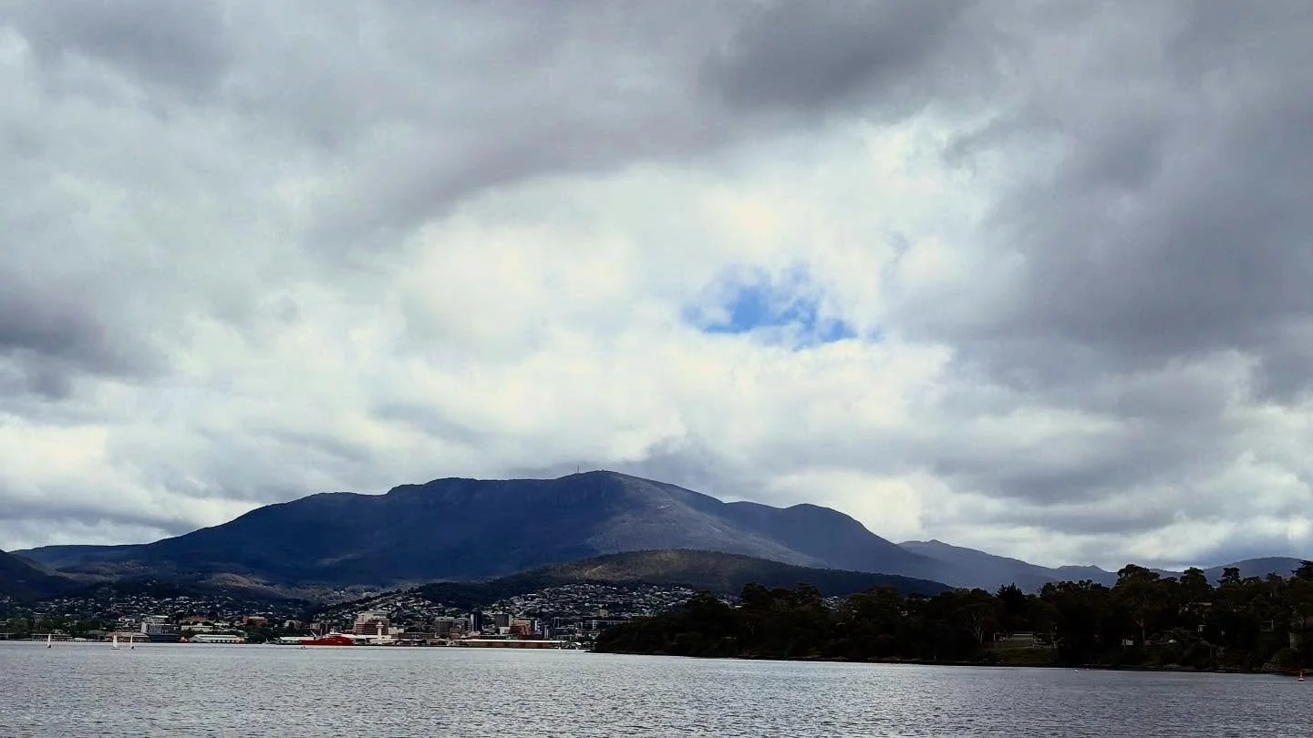 Oh Hobart, the city that you are 😍
.
.
.
#hobart #tasmania #australia