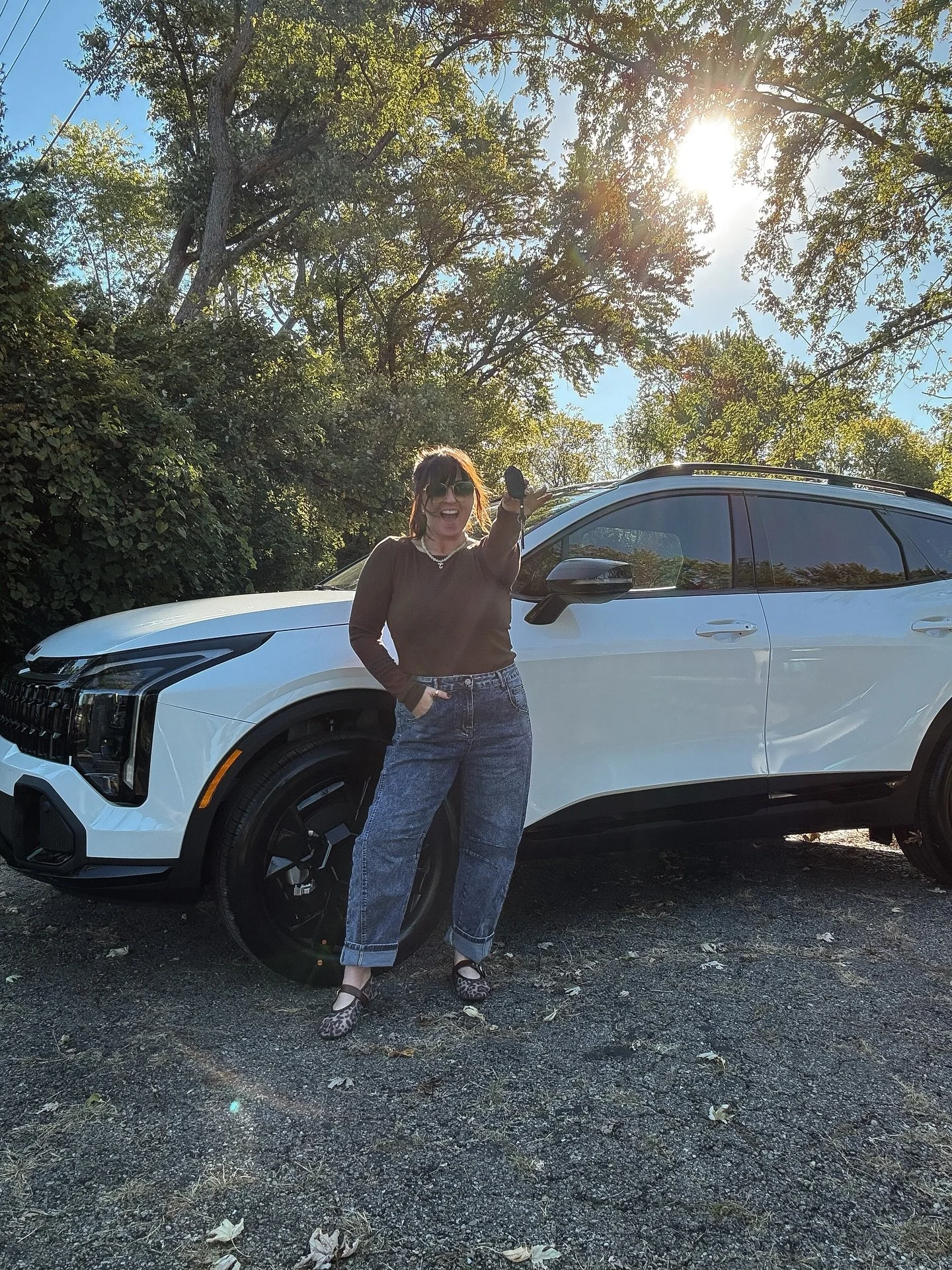 beep beep! 🚙 🔑 

new car, who dis?! AHHHH you guys I got a new car 🥹🫶🏼 my lil used Chevy equinox did me good for the last 7 but it was time for an upgrade!! 

also you guys I&rsquo;ve never had Bluetooth in my car and it&rsquo;s the coolest thin