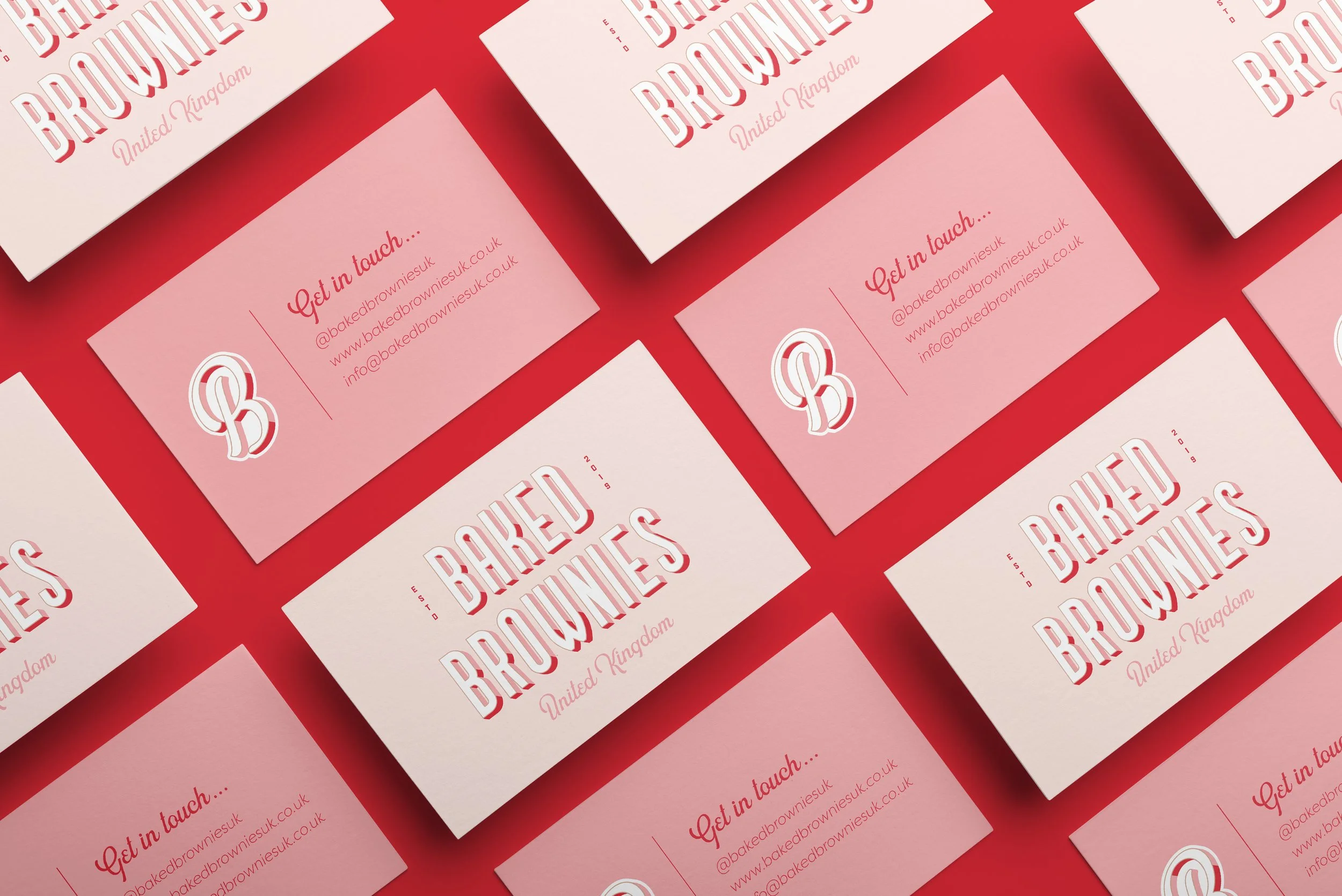 BAKED-BROWNIES-BUSINESS-CARD-MOCKUP-MOCKUP.jpg
