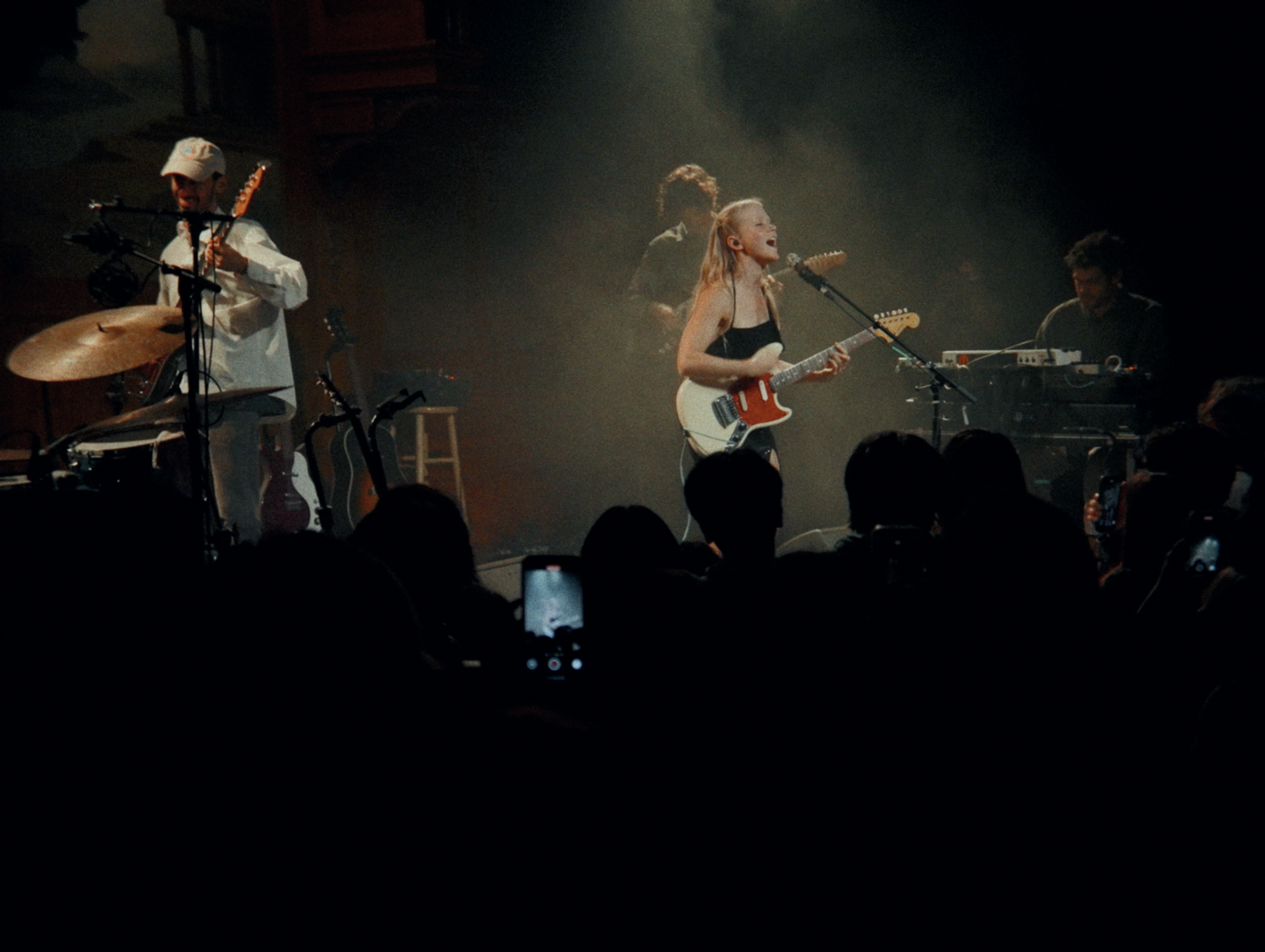 Alice Phoebe Lou: "DIRTY MOUTH"