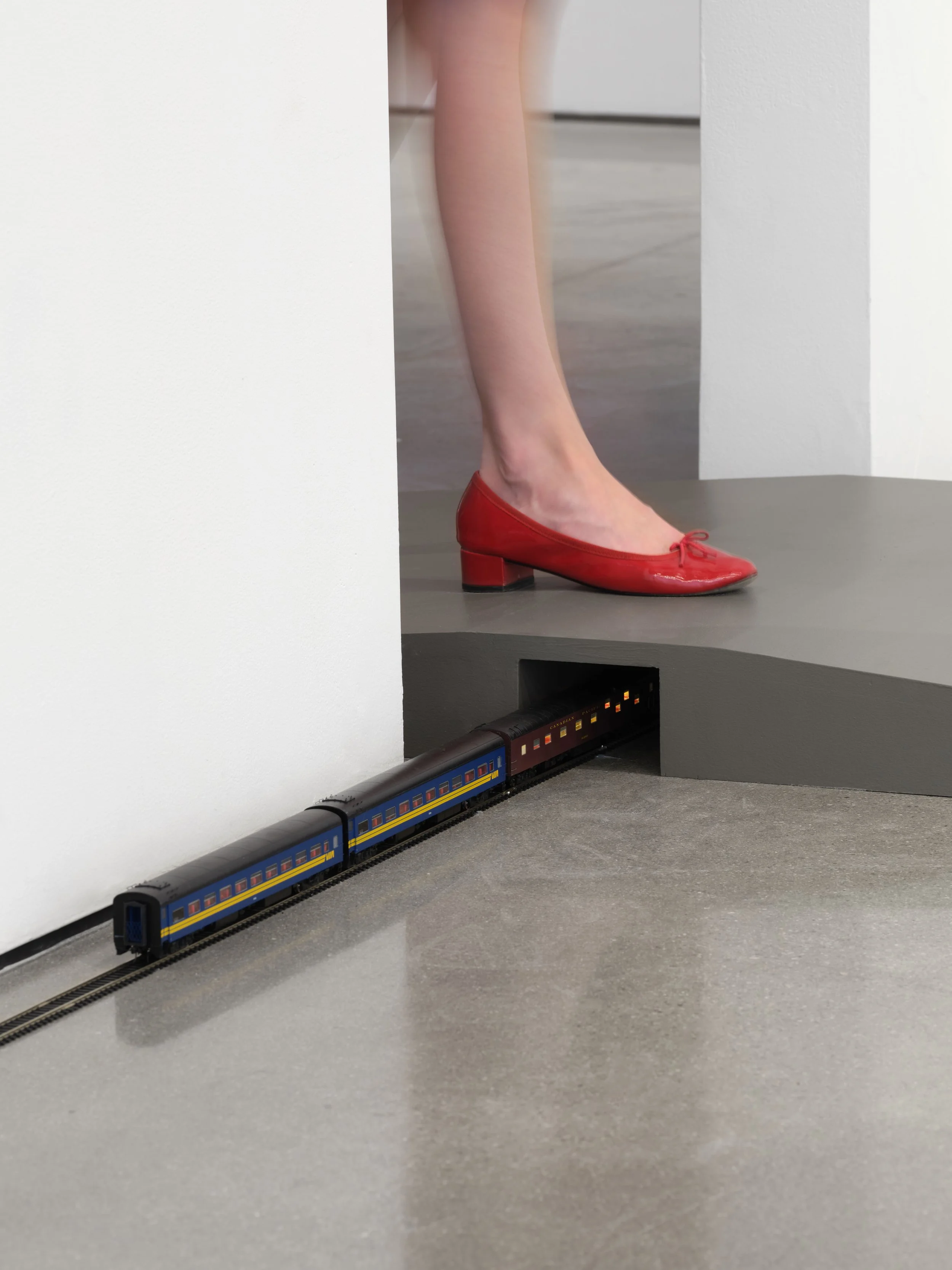 ALEXIS SMITH AT FRANÇOIS GHEBALY: RAPIDO, CARMEN, MICKEY MOUSE, ORLANDO, AND PATIENCE — AN ESSAY