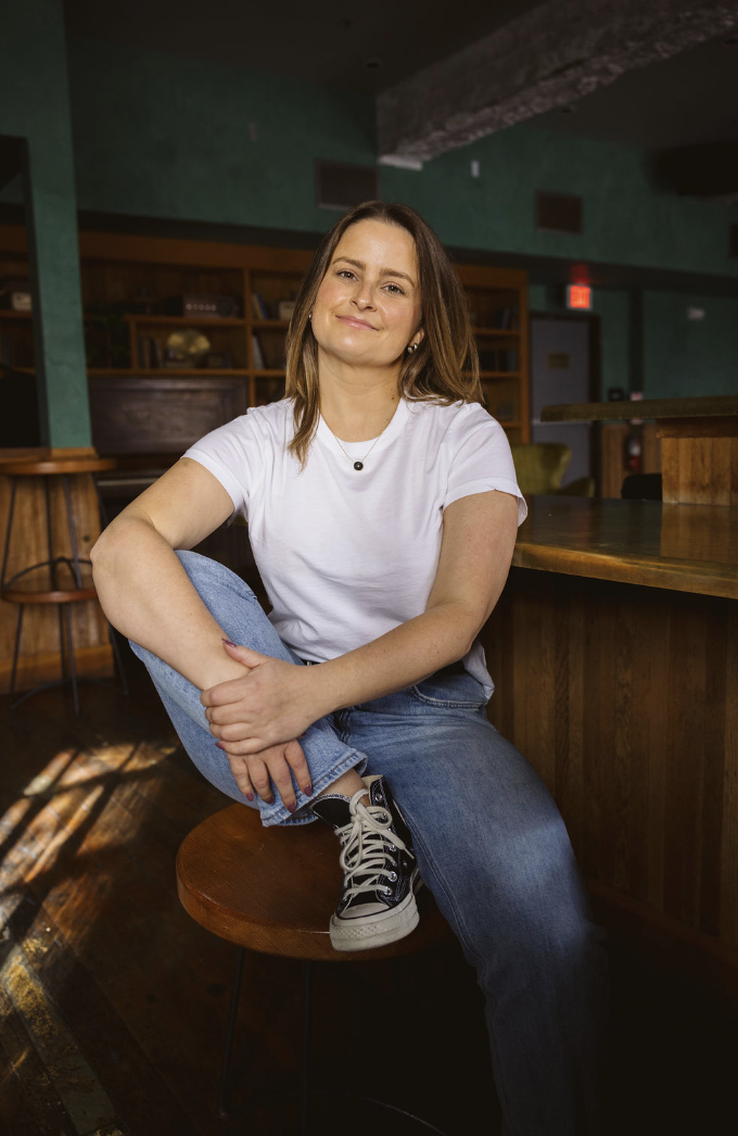 headshot: Lee Hawthorne