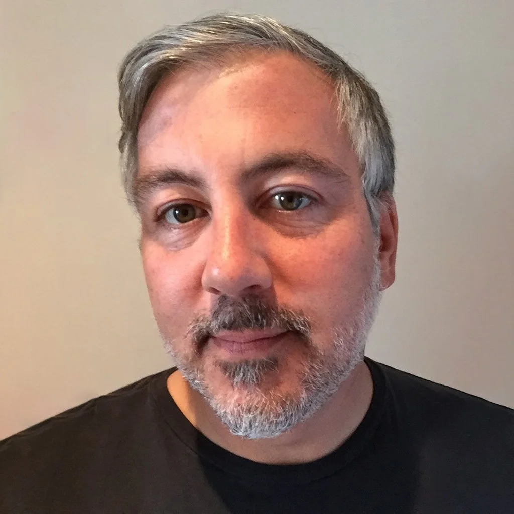 headshot: Kevin Arnold