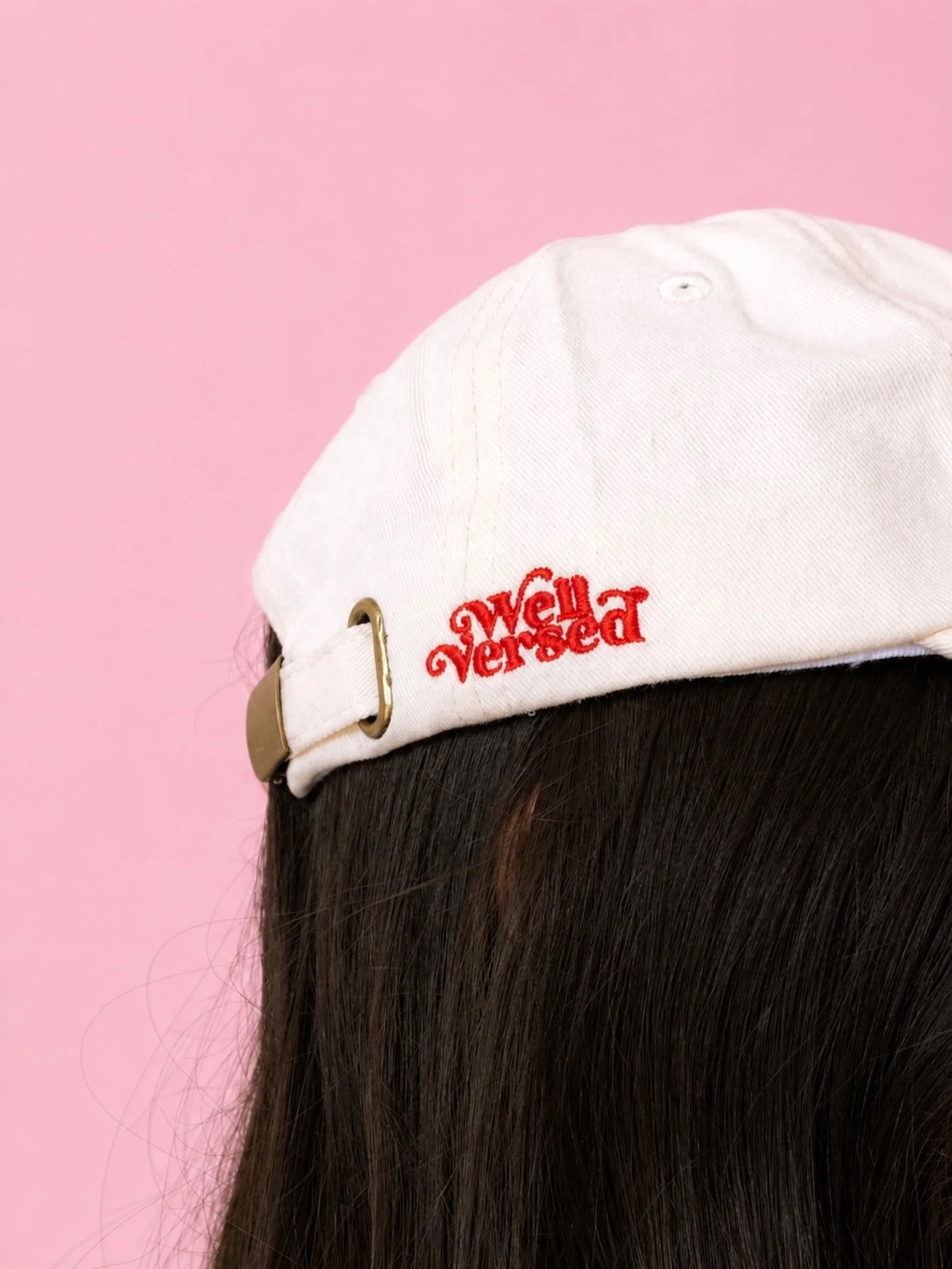 Our bookish hat giveaway (1 for you AND your book bestie) is live on the feed ⭐️

#bookishmerch #bookstagram