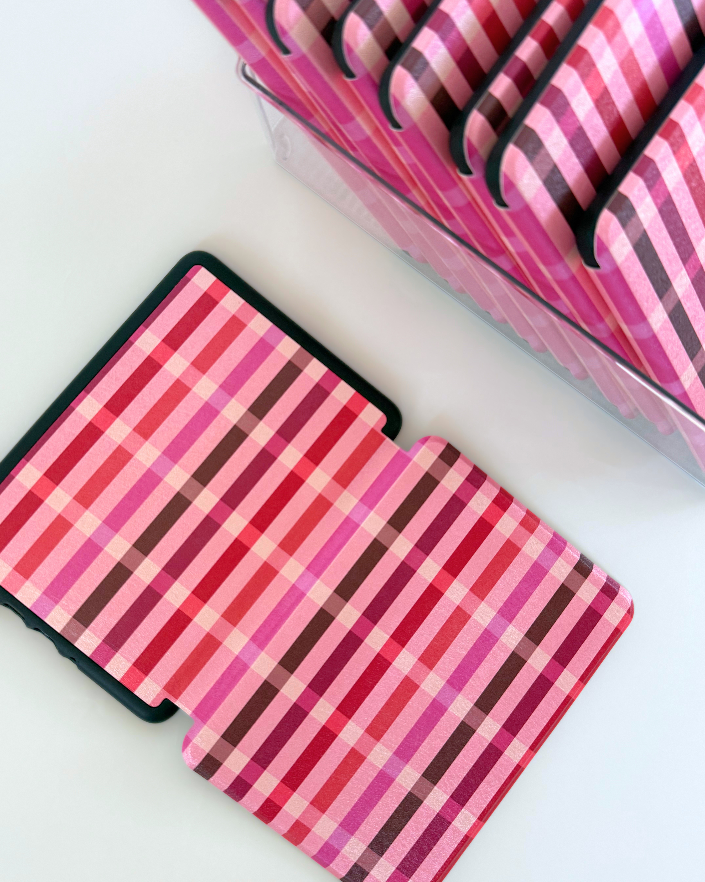 Plaid About U