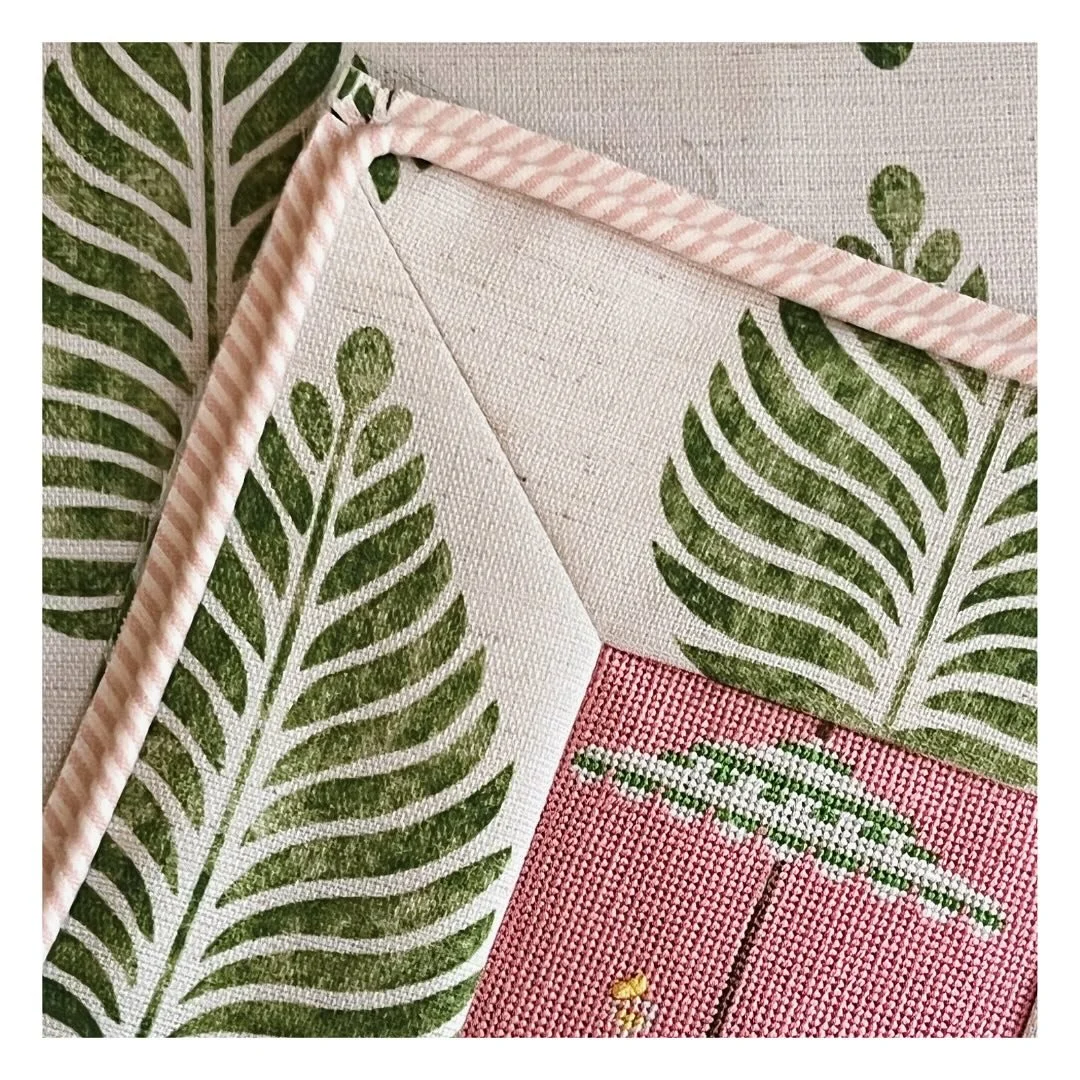 A happy little summer moment in pillow form&mdash;loving this box trim detail for this needlepoint pillow 🌷