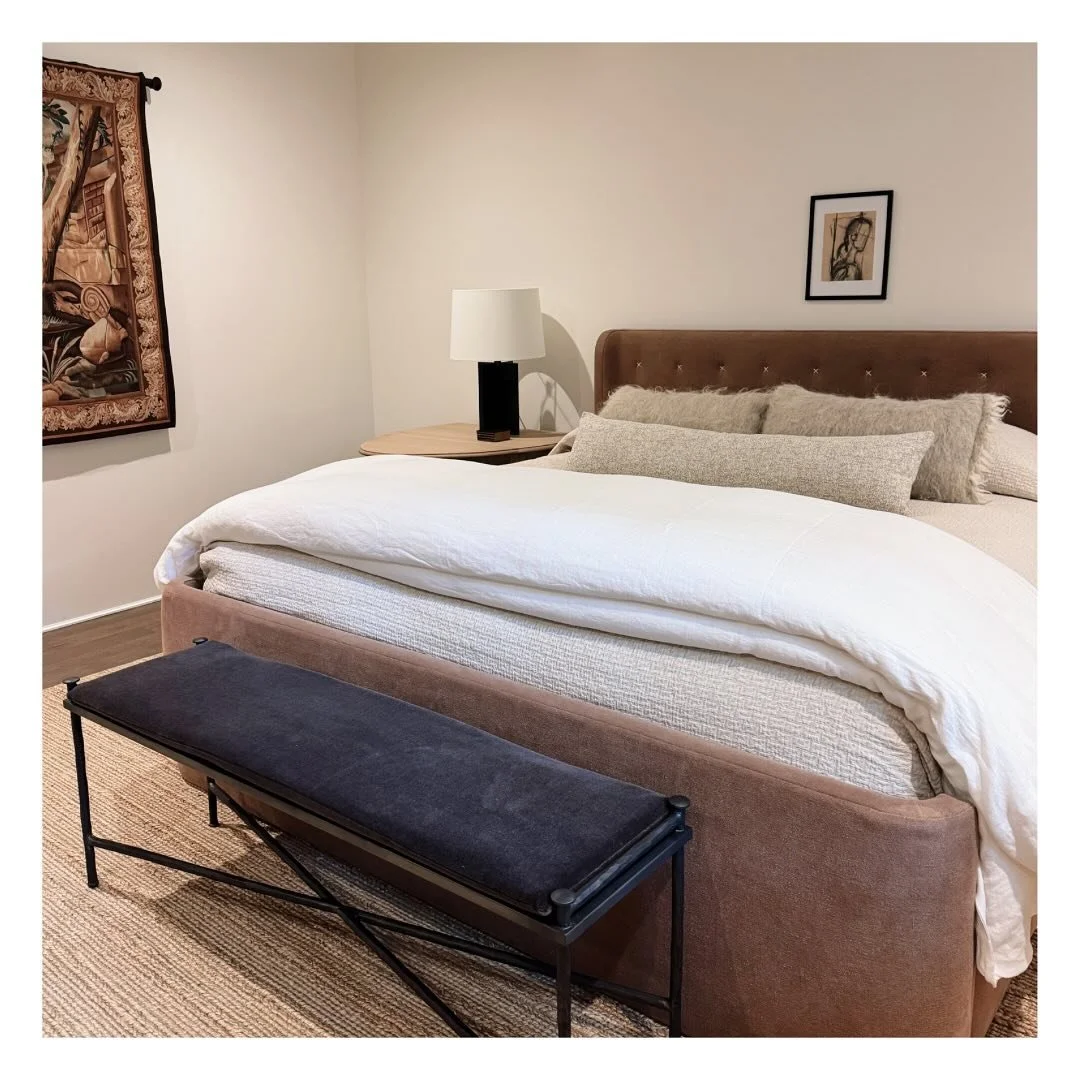 Loved sewing this beautiful mohair bench seat for @stein_studio_ 🤍
Always inspired by the projects Ellie sends my way! Can&rsquo;t wait to share more of the pillows sewn for this beautiful home in Cashiers, NC
