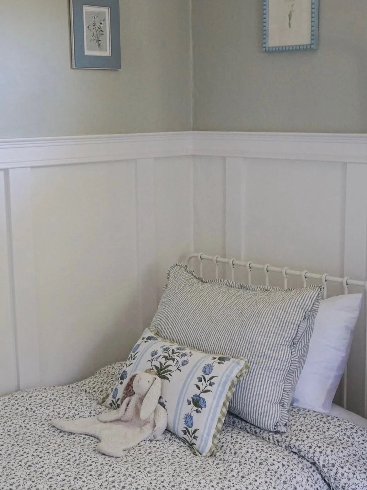 A custom floral pillow for the sweetest little space 💙Perfectly chosen for @coastalinteriors_seattle daughter&rsquo;s room!!