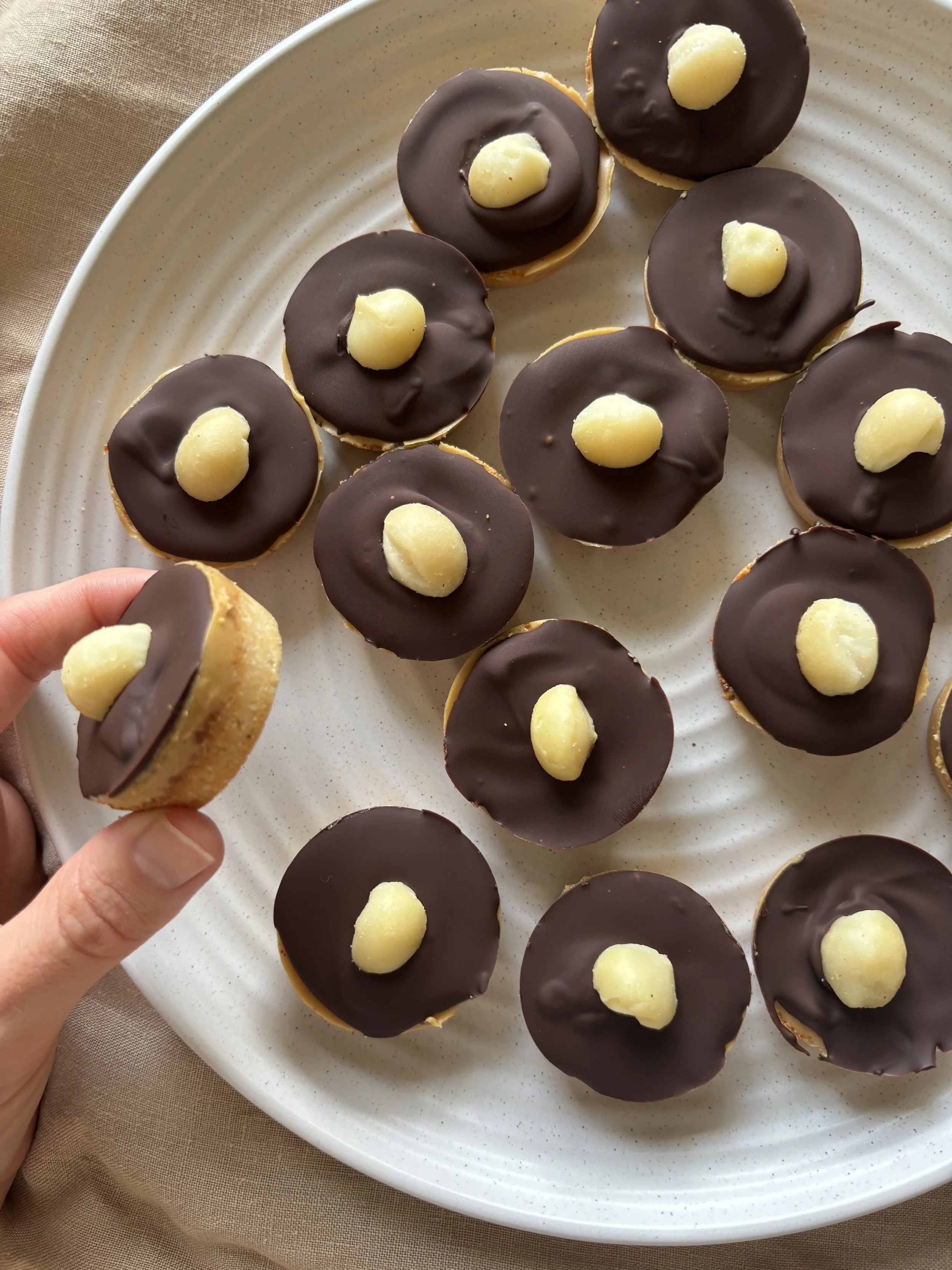 Choc, peanut butter twix bites