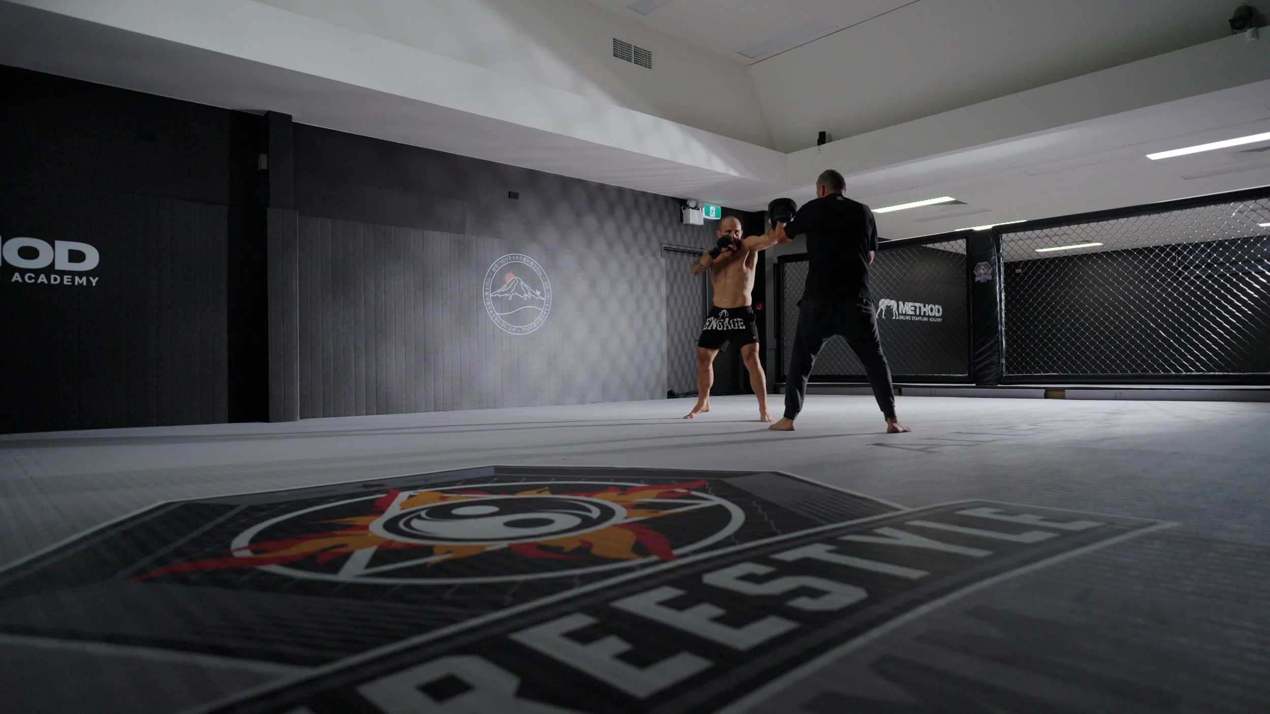 alex-volkanovski-fight-camp-UFC-cinematic