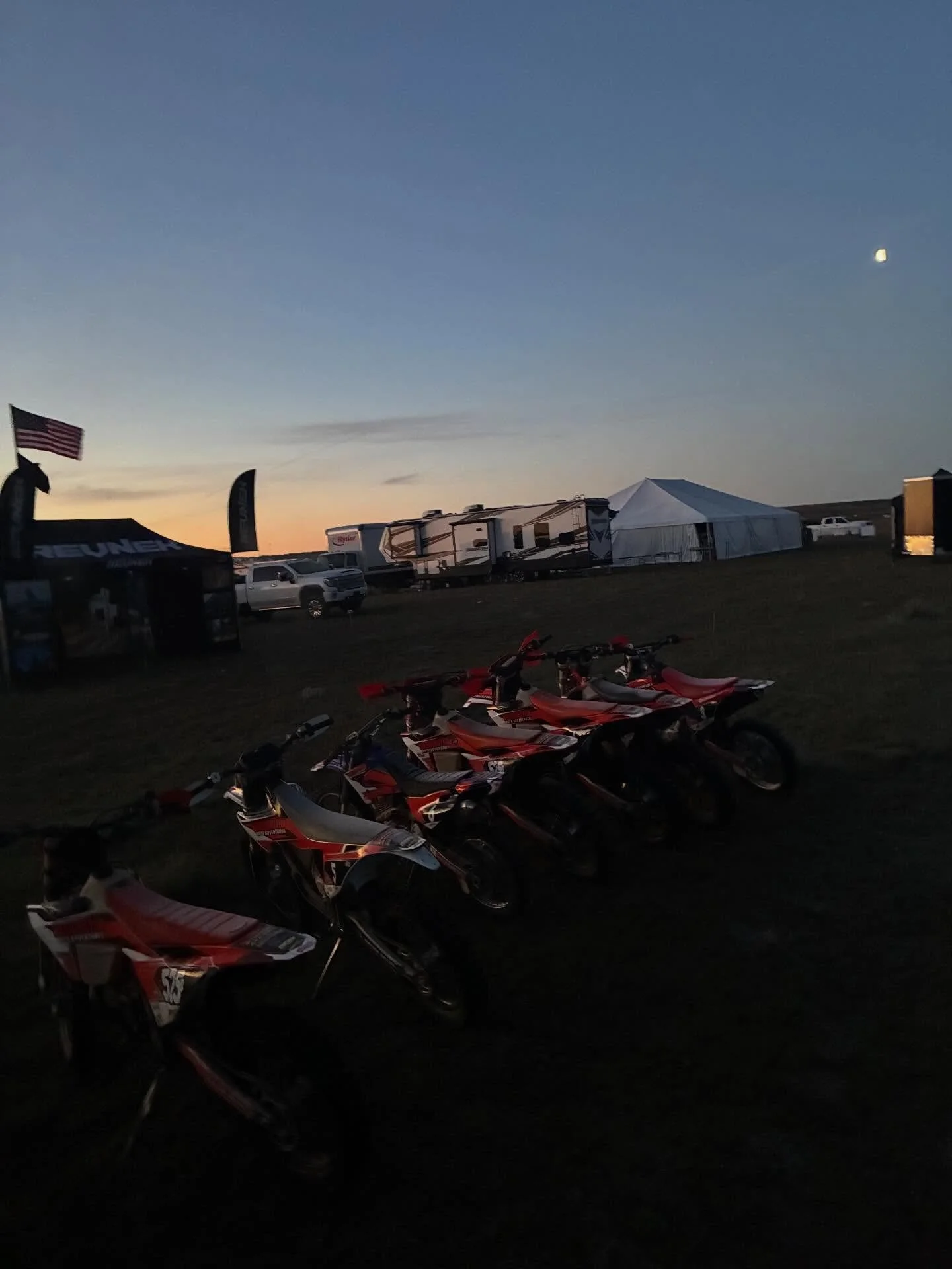 Had a great time at the D100 this year, forgot to take many pictures. We ended up changing over 100 tires at our booth.  Poker run was a success but even all the mousse and tube swaps we didn&rsquo;t save me from getting a flat during the race at mil