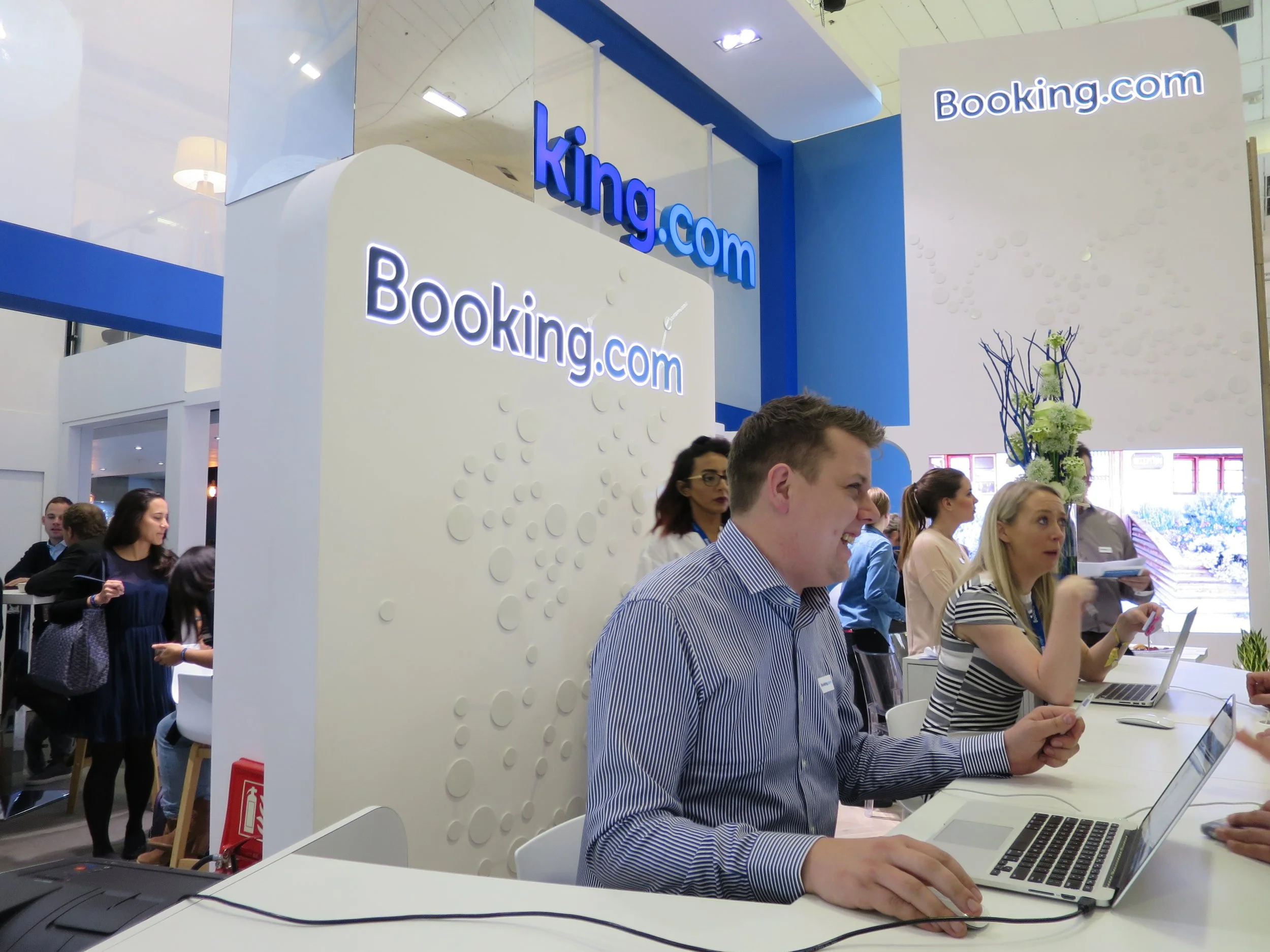 What Do Booking.com’s Sustainability Ratings Mean?