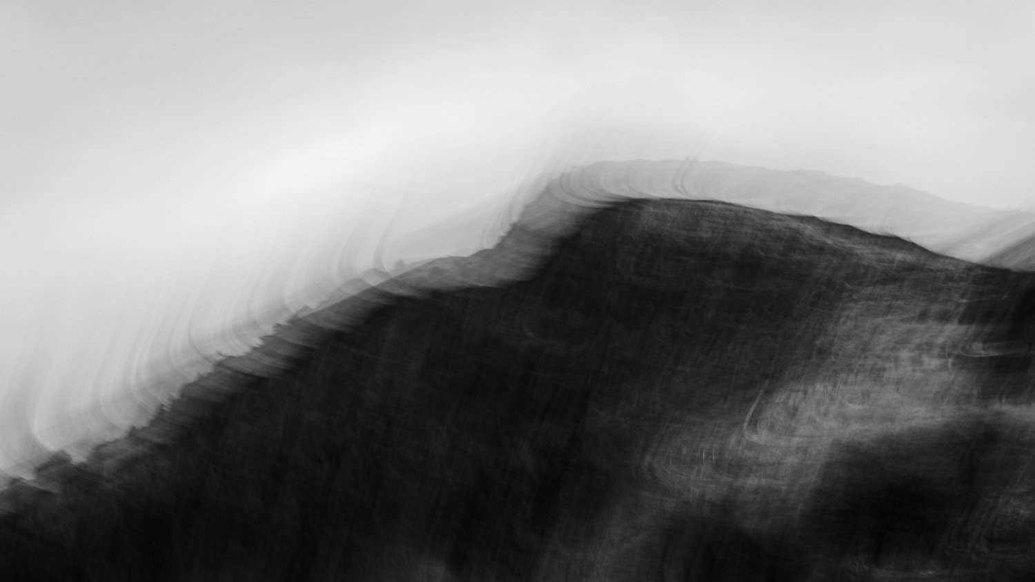 Summit Rd west.jpg