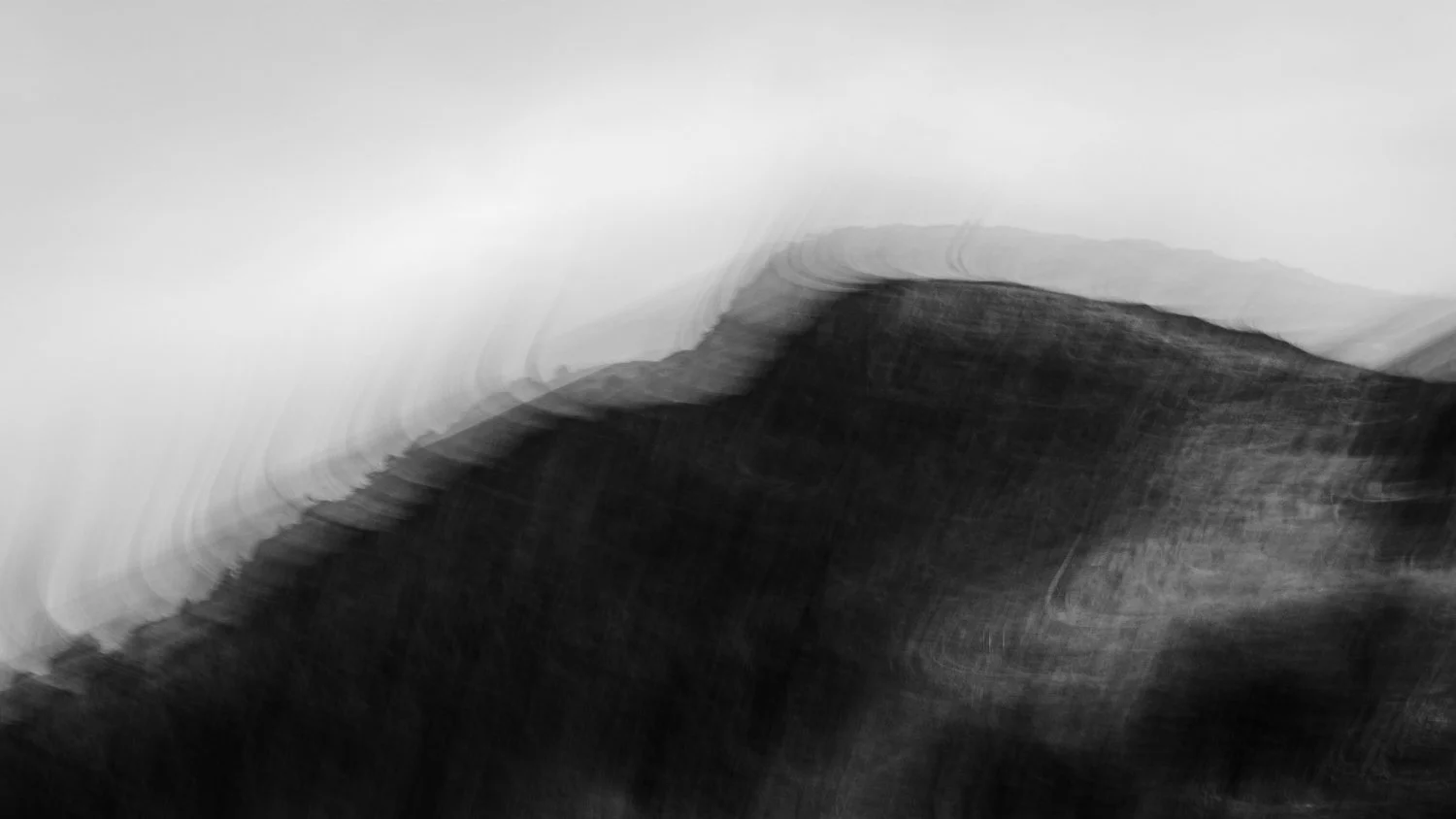 Summit Rd west.jpg