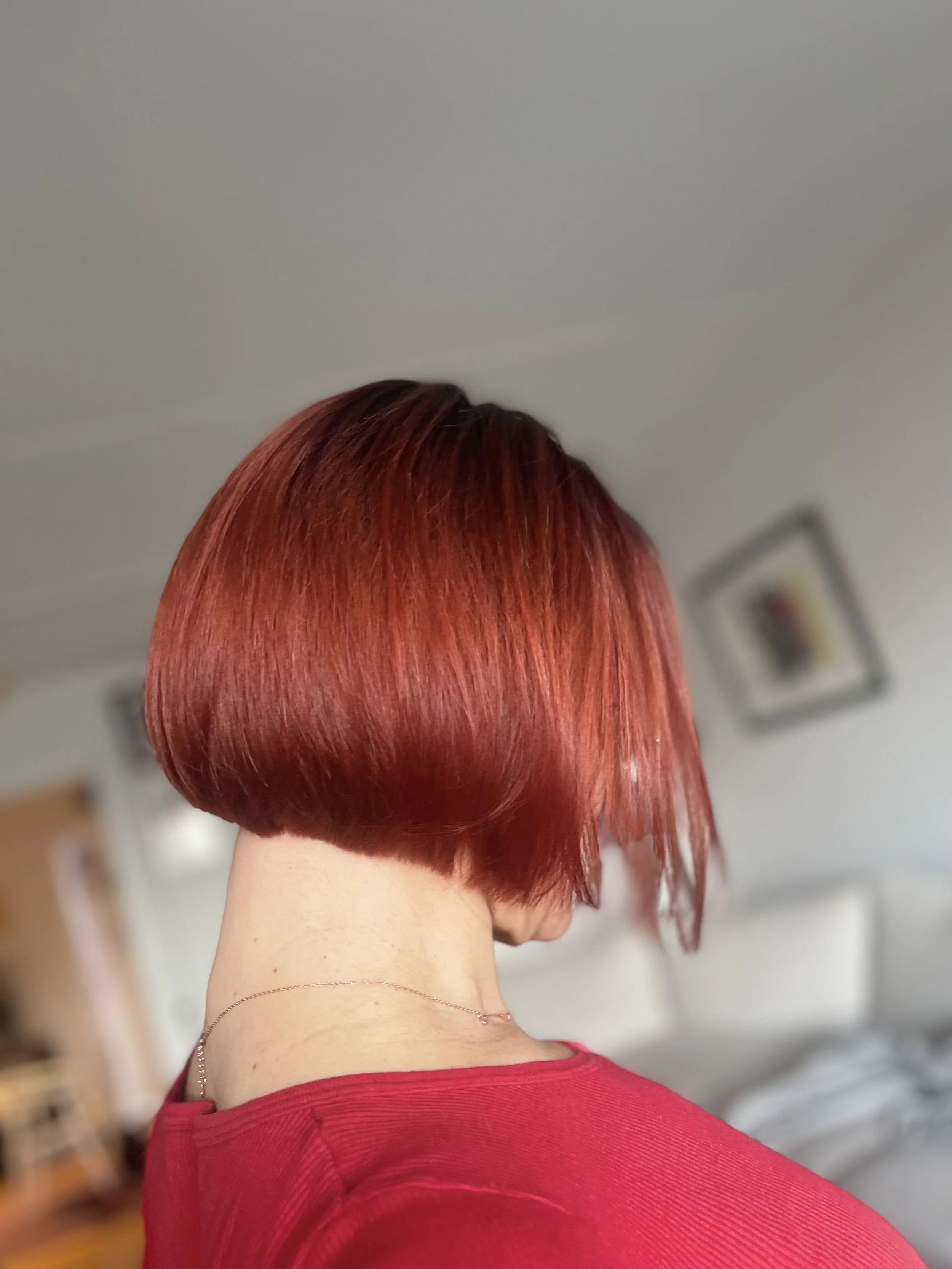 “Den Perfekte Bob: Trends, Tips og Personlig Styling” (Copy)
