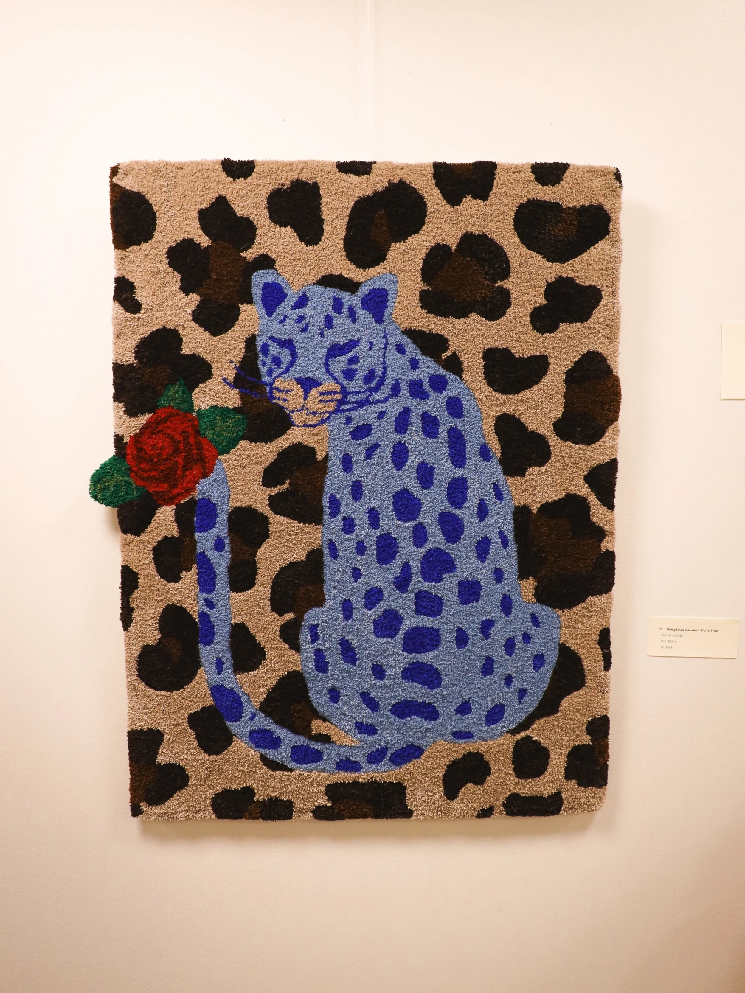 Name: Blåögd men inte dum Size: 80x103 cm Price: 12 000:- (2025)