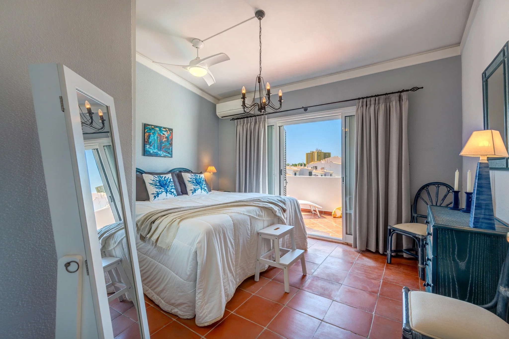 𝗘𝘅𝗰𝗶𝘁𝗶𝗻𝗴 𝗥𝗲𝗮𝗹 𝗘𝘀𝘁𝗮𝘁𝗲 𝗔𝗹𝗲𝗿𝘁! 

So much unforeseen can happen in a real estate transaction&hellip; Unforeseen complications&hellip; Not meant to be&hellip; But guess what? The Alvor property is 𝗕𝗔𝗖𝗞 on the market, and this ti