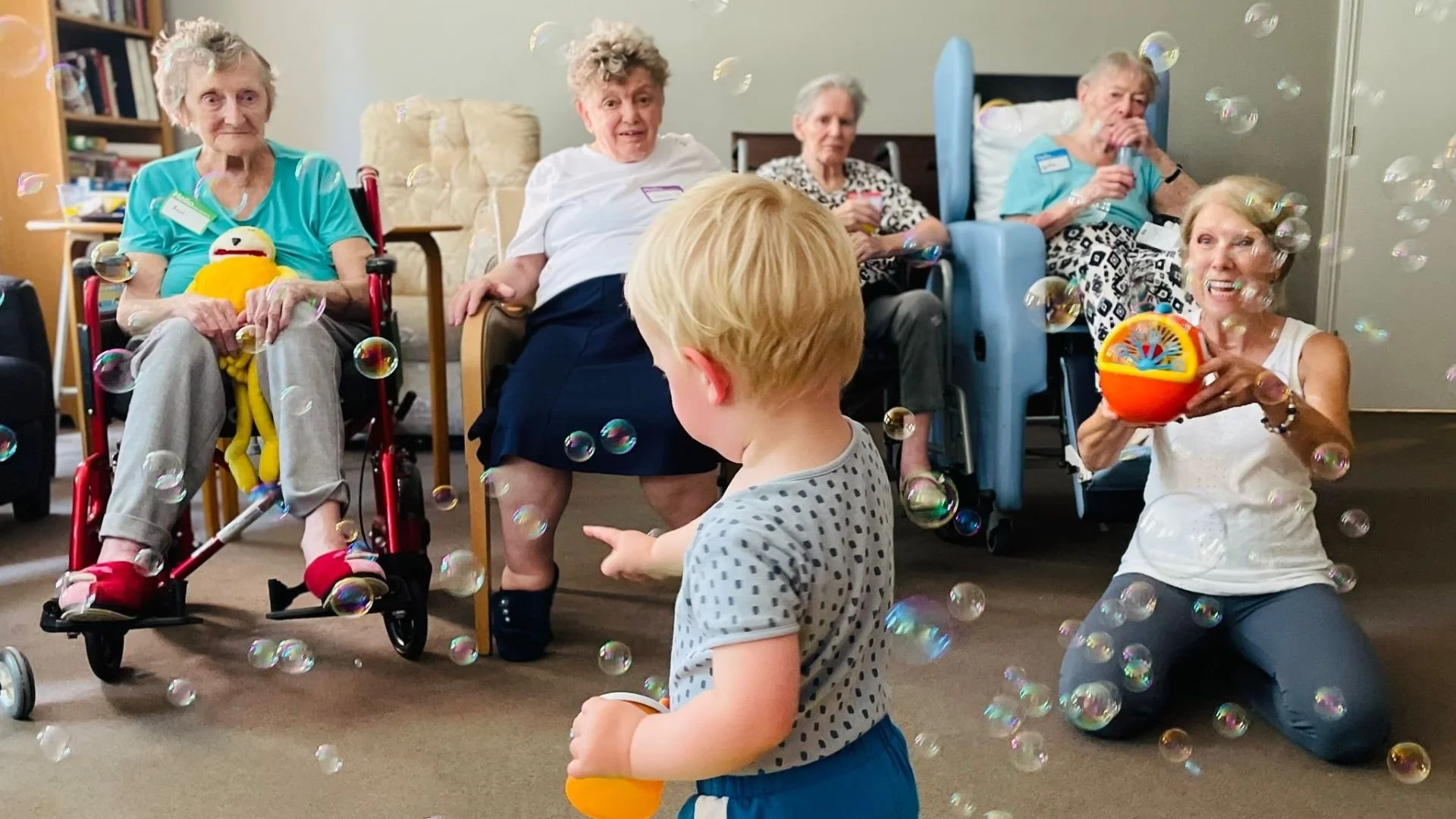 A Songs & Smiles session showing how connection across generations can help tackle loneliness