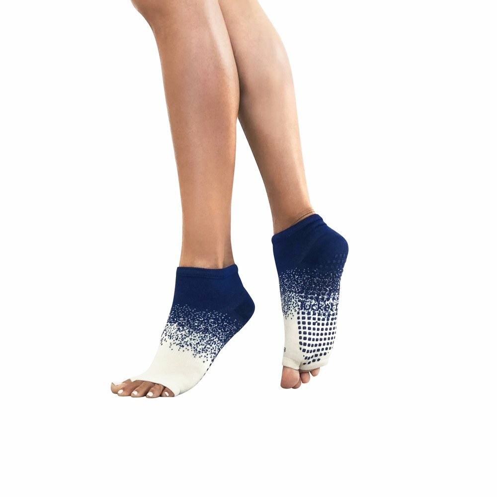 Anklet__Blue_Effervescent1.jpg