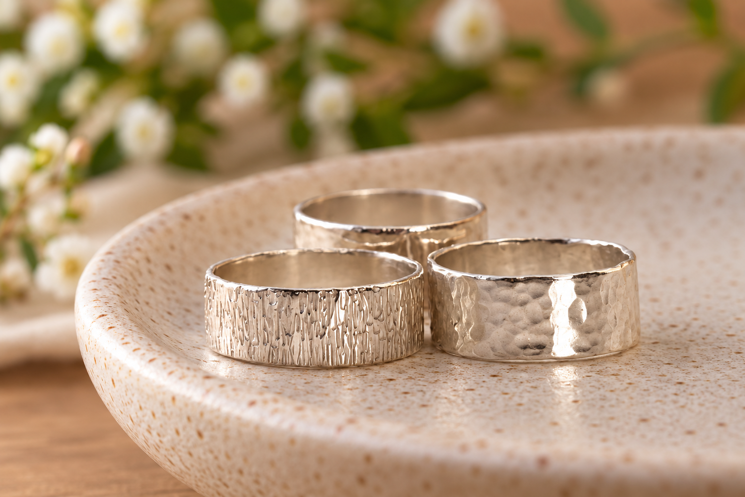 Chunky silver rings.png