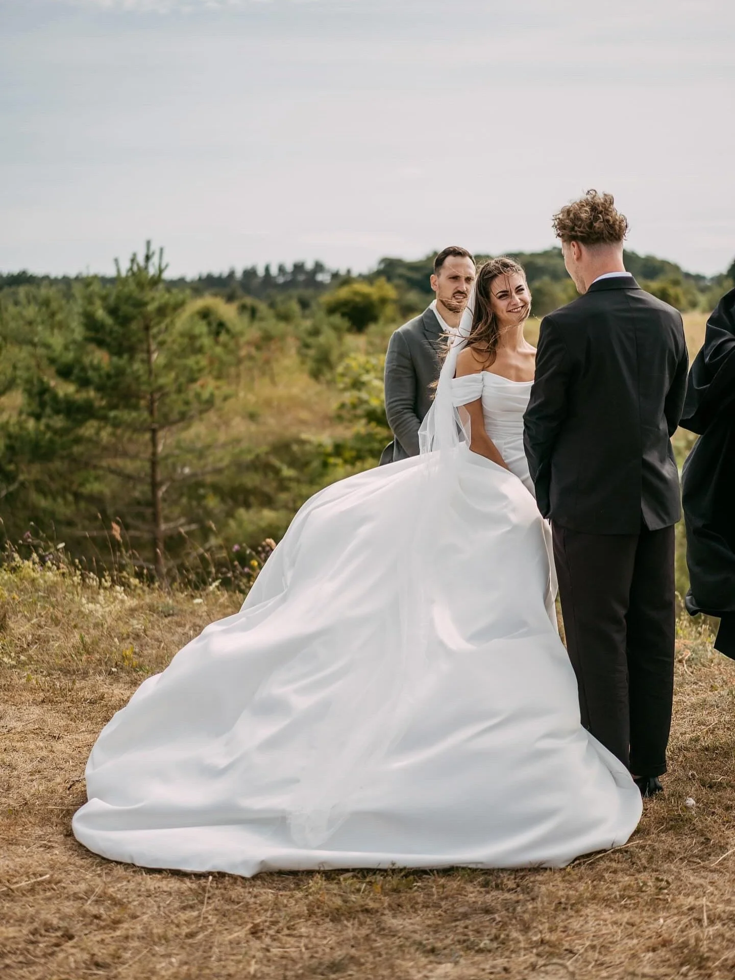 Līgava Agate 🤍

@agate.liepina 
Foto @ieskaties 
Muah @evitanagle_skaistums 

#līgava #kāzas