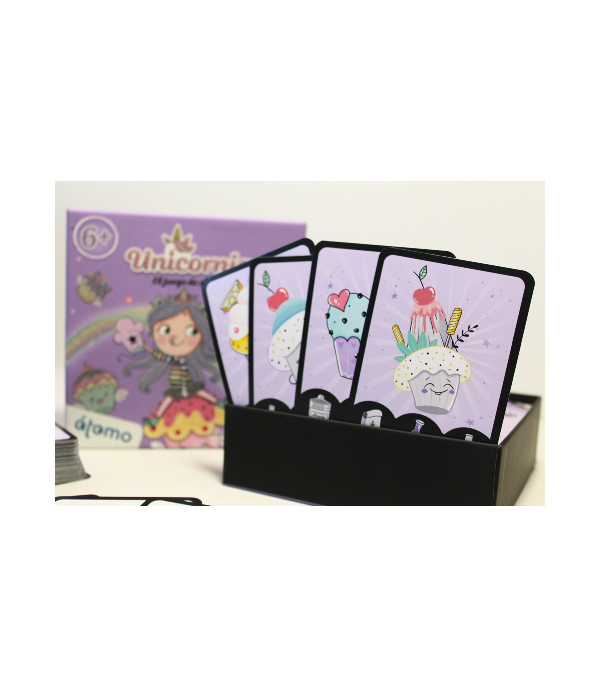 unicornia-juego-de-cartas-2.png