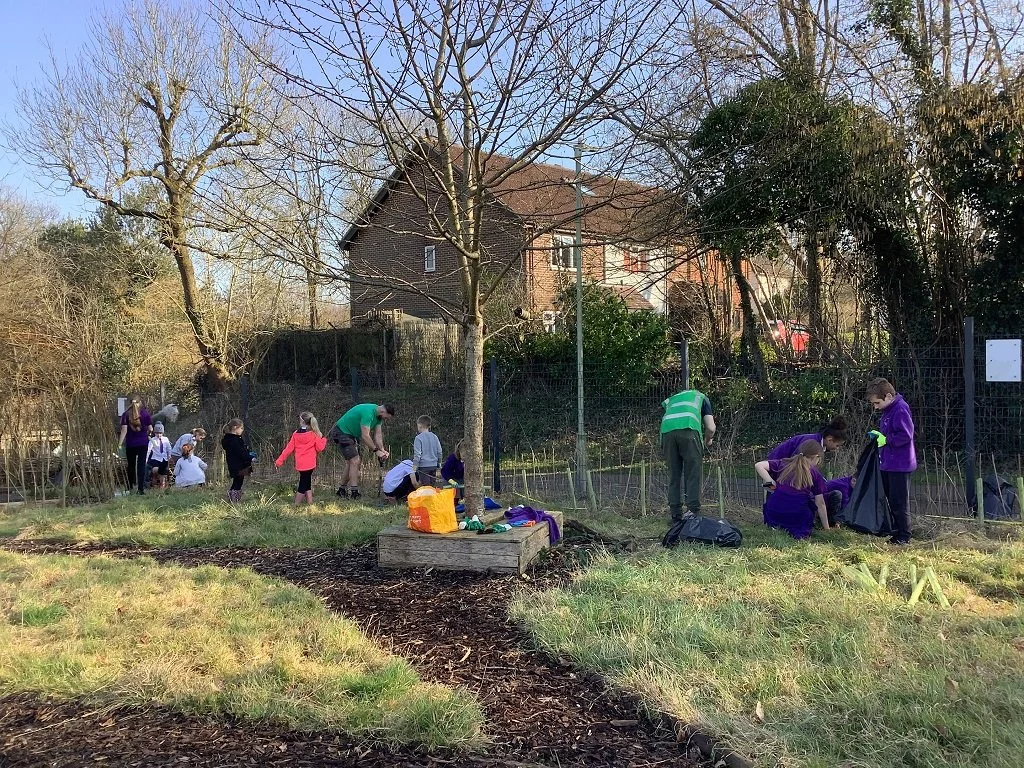 Planting our Hedgerow