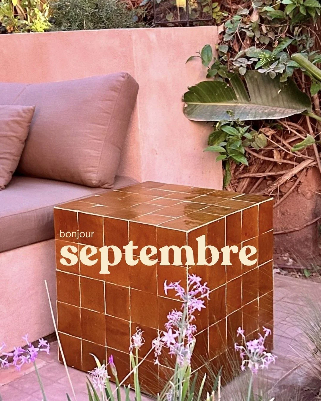 c'est la rentr&eacute;&eacute;&eacute;&eacute;eeeee 🌞

On est super contents de vous retrouver 🫶🏼

Il ne reste que plus 4 mois jusqu'&agrave; la fin de l'ann&eacute;e, et on esp&egrave;re qu'ils vous seront riches d'exp&eacute;riences, de d&eacute