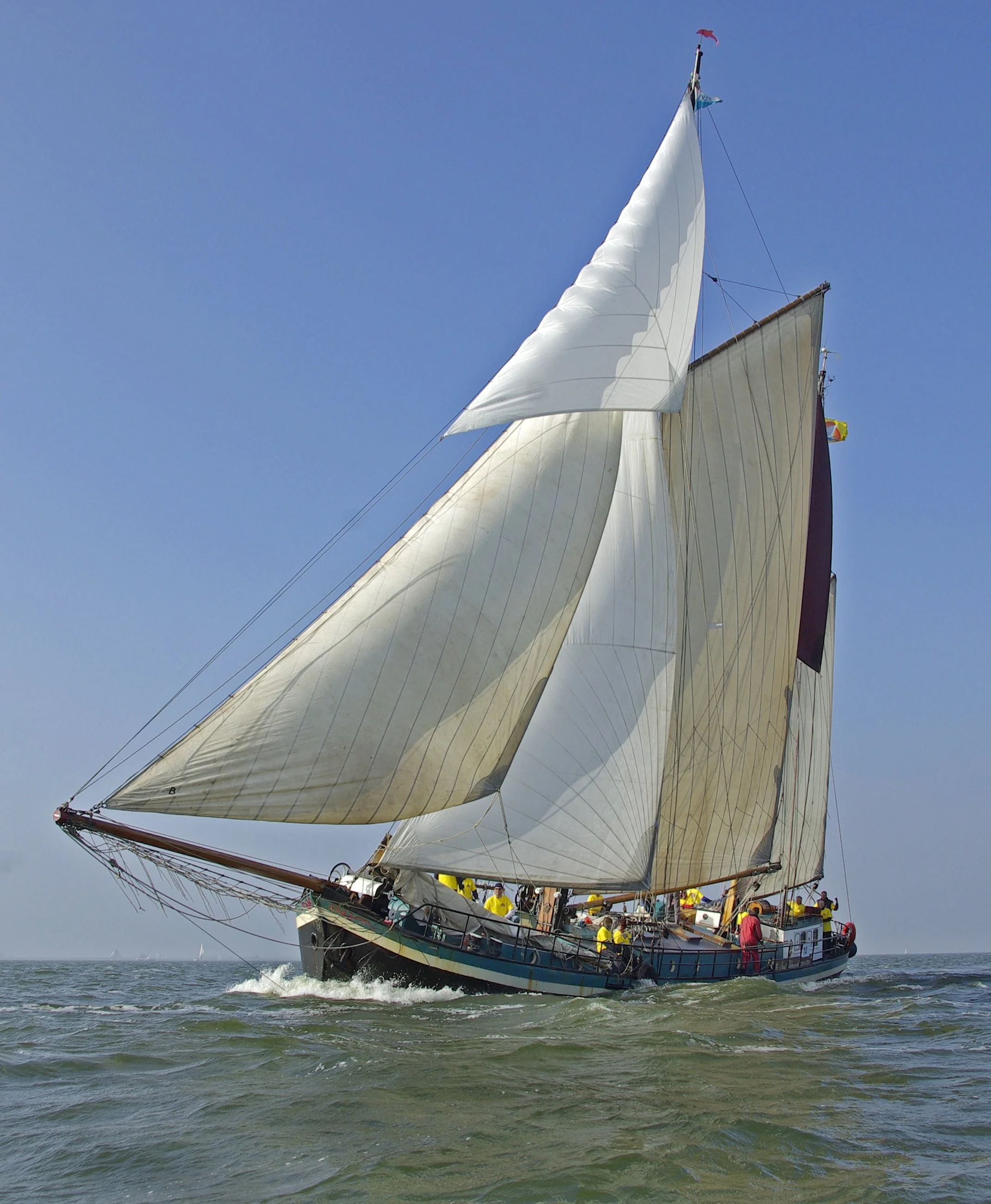 Huur een heel schip