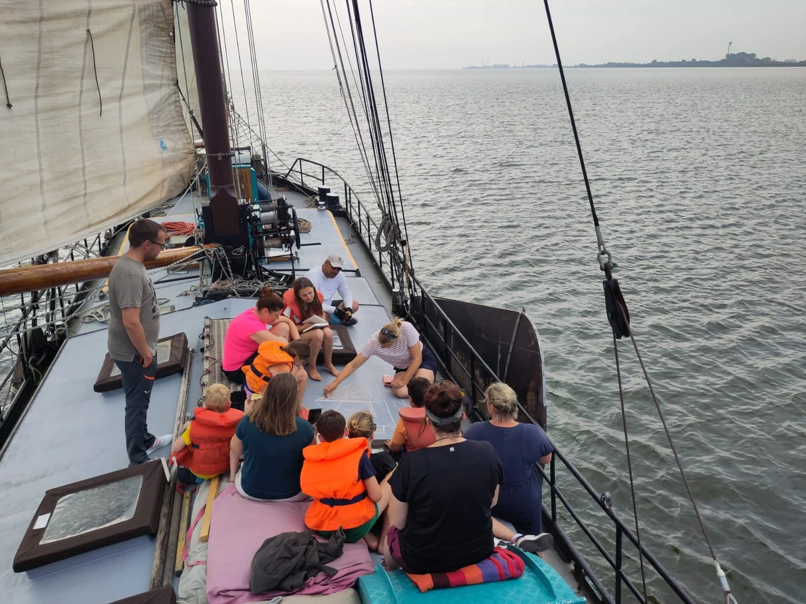 Huur een heel schip