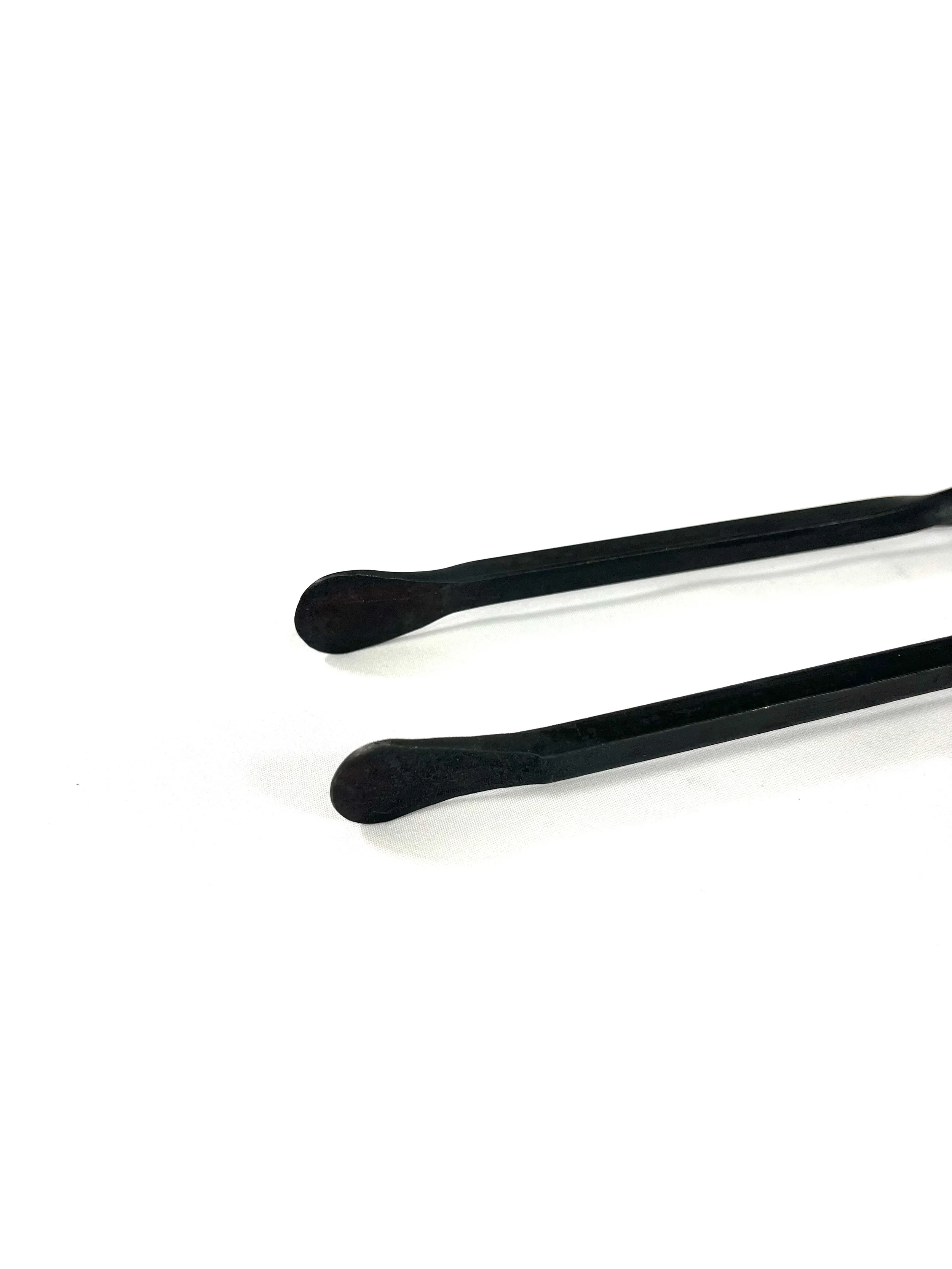Flipping Tongs Detail.JPEG