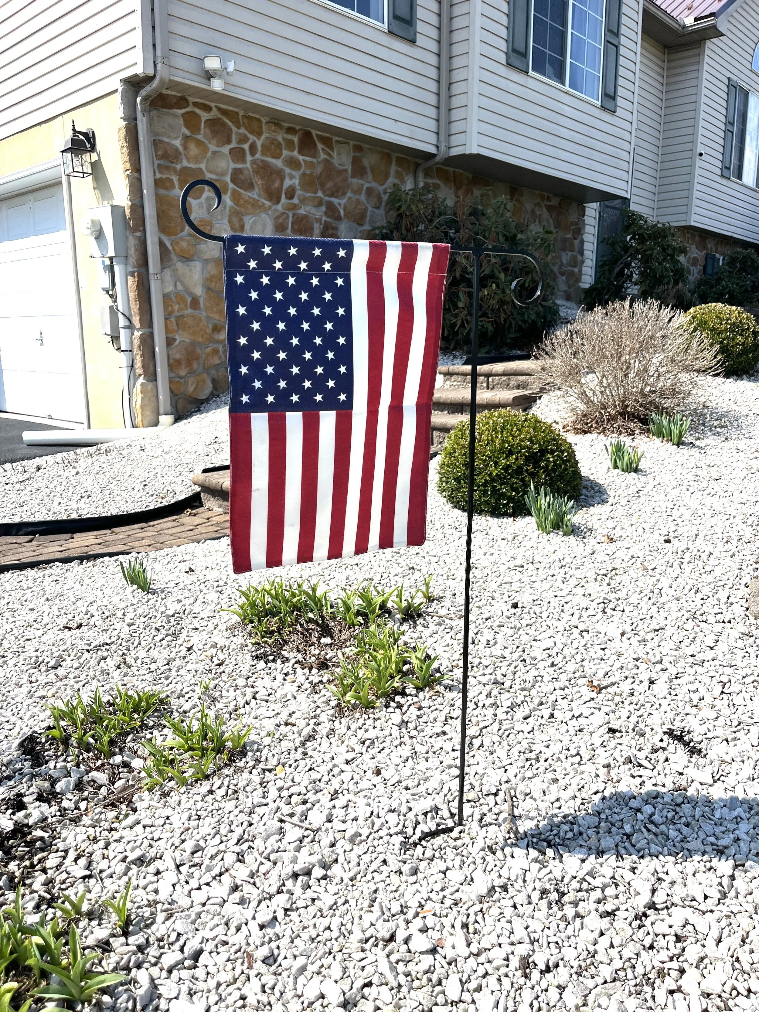 Medium Flag Holder.JPEG