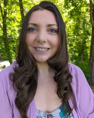 Kaitlin Smith, LCSW Glimmers Counseling