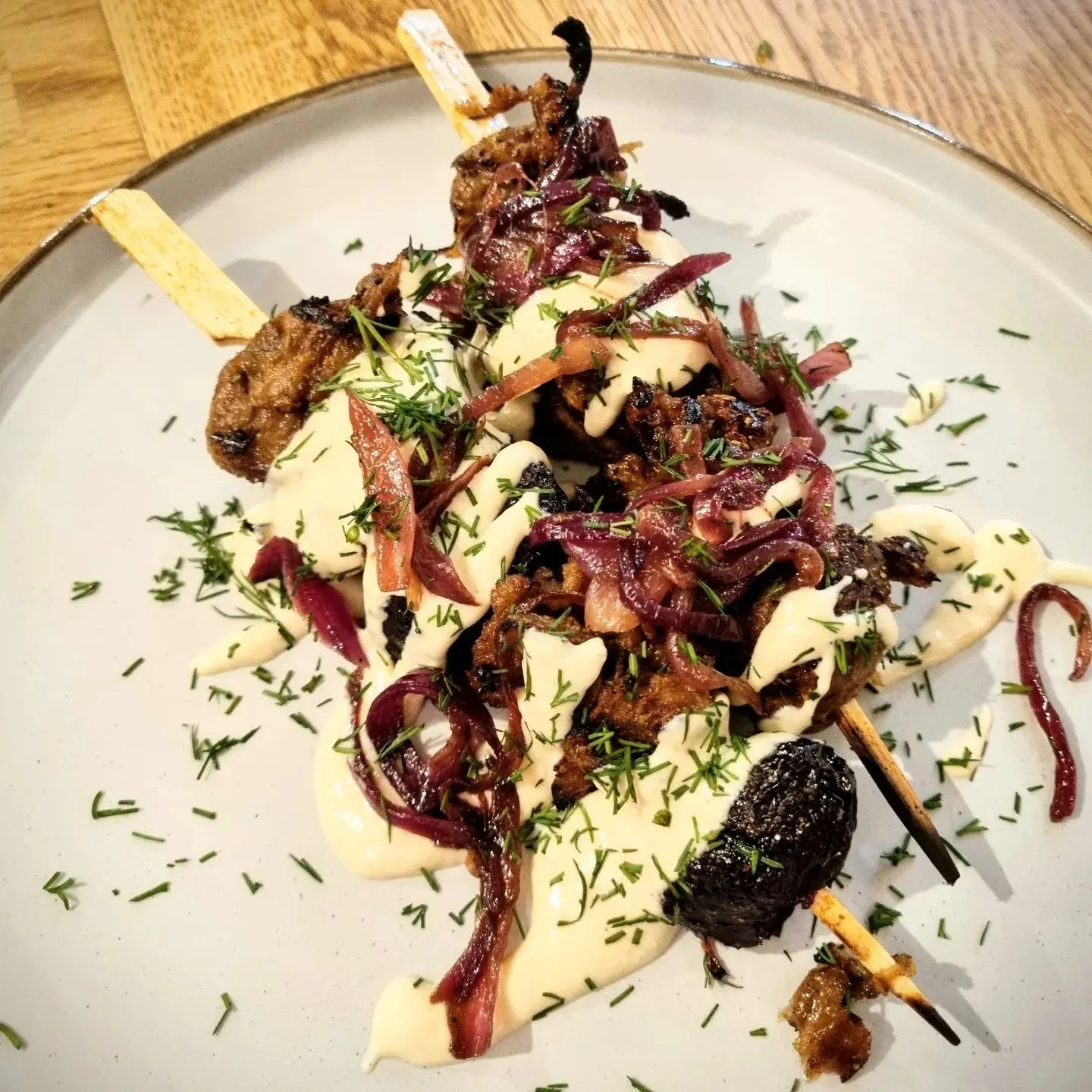 Throwback to March's Wine Tasting + Food Pairing evening in collaboration with @windsorlaithwaites, featuring this beauty of a small plate...

🇲🇦 Moroccan Kebab Skewers
- @fablefoodco shiitake mushroom (which was brushed with a spiced oil infusion 