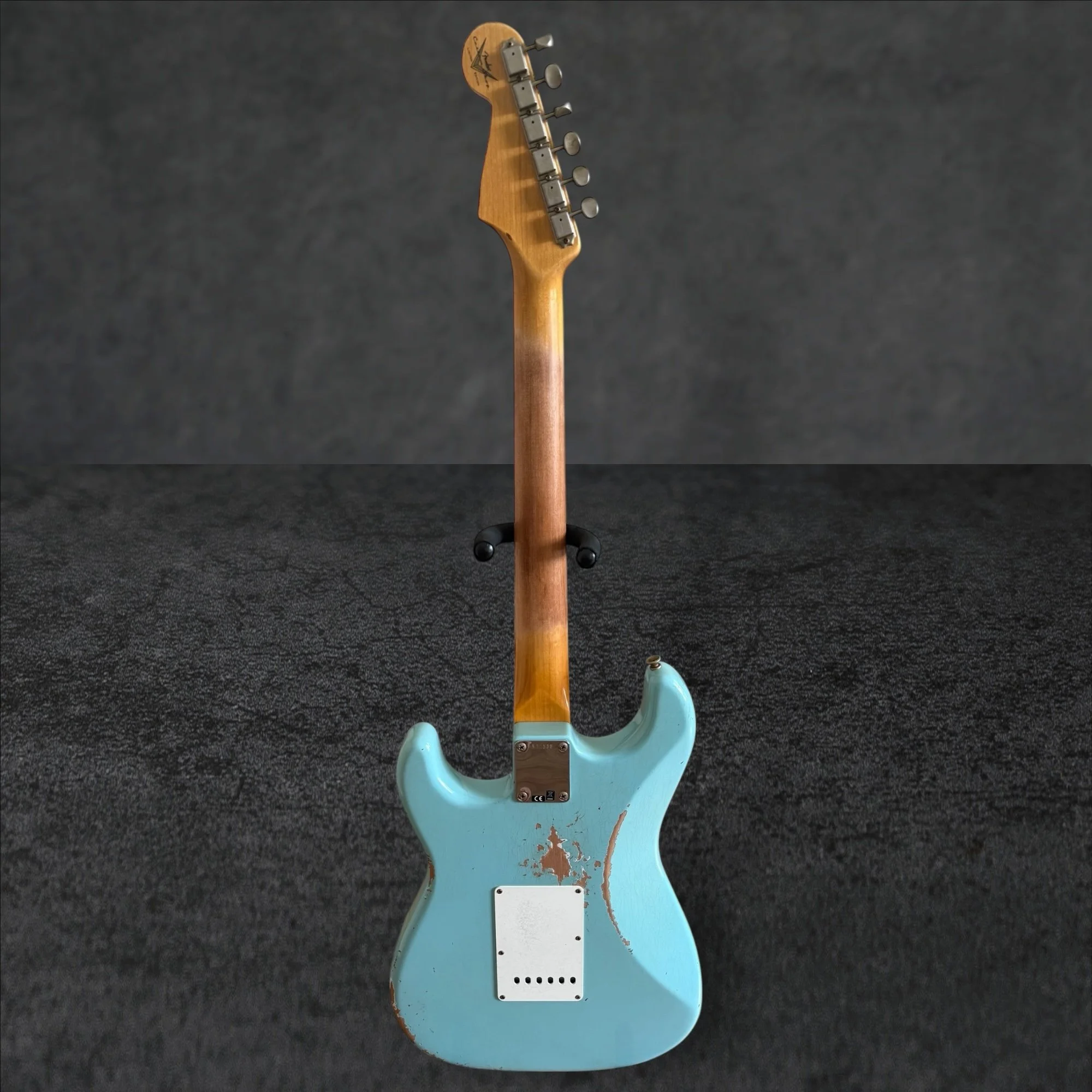 2025 Fender Custom Shop Limited Edition 1964 L-Series Stratocaster Heavy Relic Aged Daphne Blue