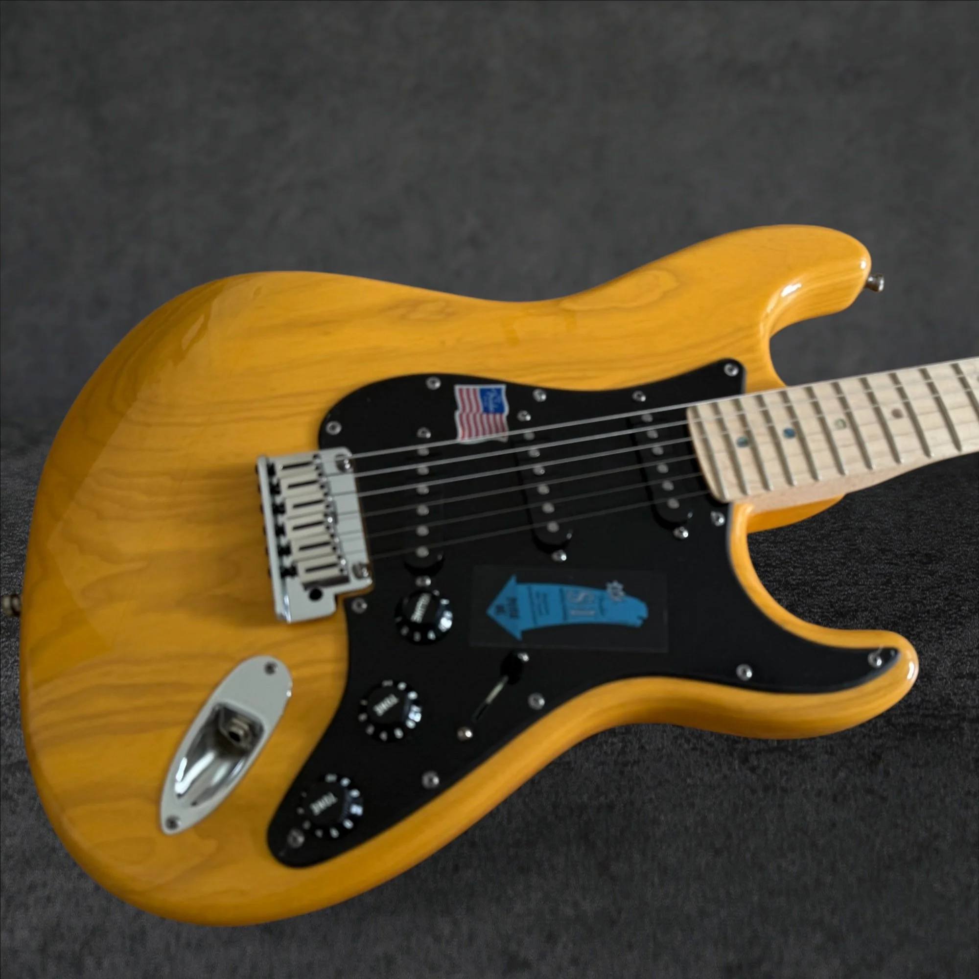 2009 Fender American Deluxe Ash Stratocaster - Butterscotch Blonde Jam Session Guitars