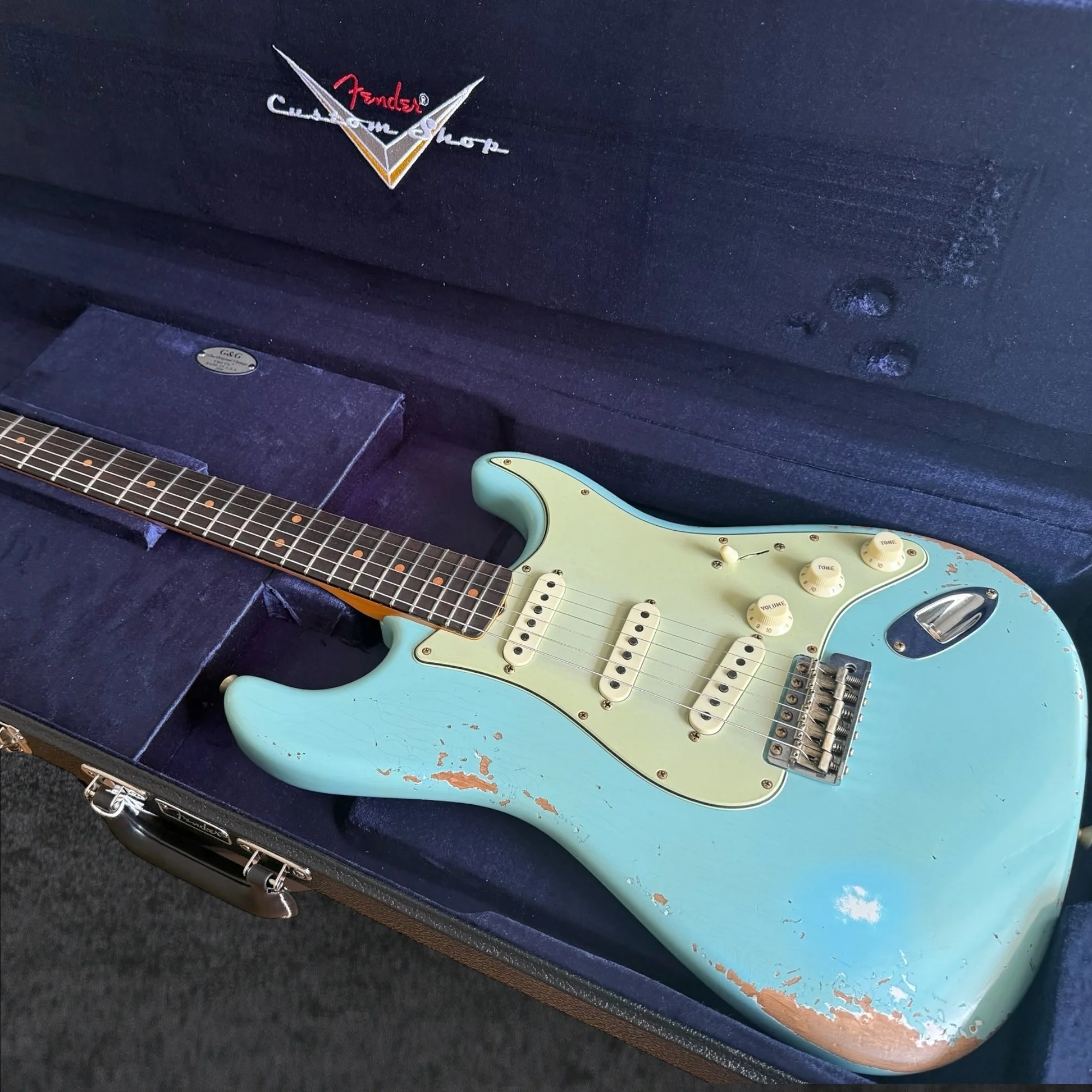 2025 Fender Custom Shop Limited Edition 1964 L-Series Stratocaster Heavy Relic Aged Daphne Blue