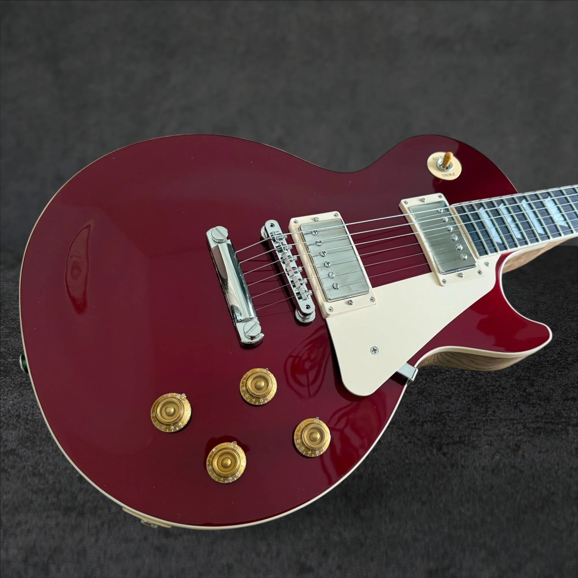 2025 Gibson Les Paul Standard '50s Plain Top Electric Guitar - Sparkling Burgundy