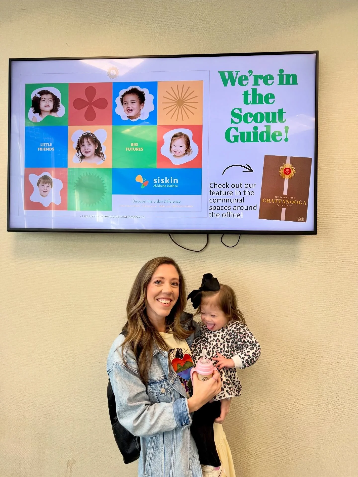 I spy with my little eyes&hellip; 😍💙💛