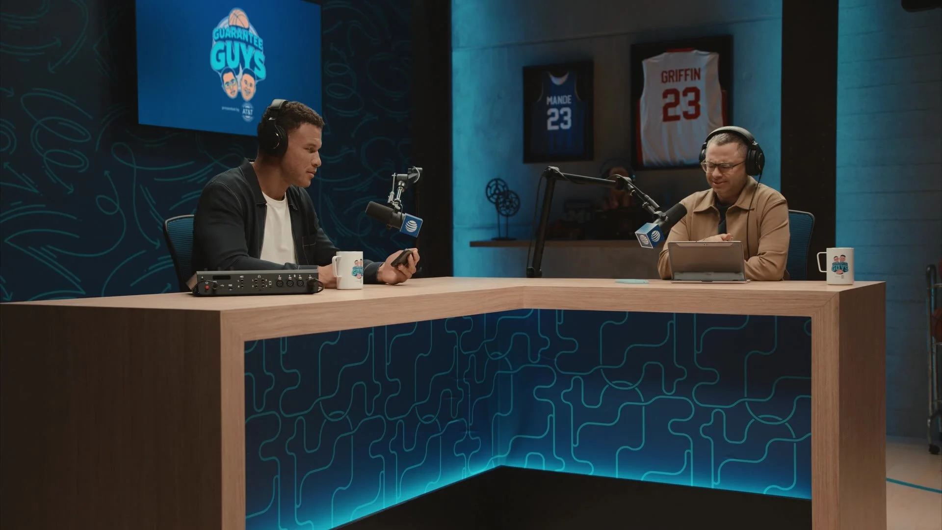 AT&T x March Madness: Guarantee Guys