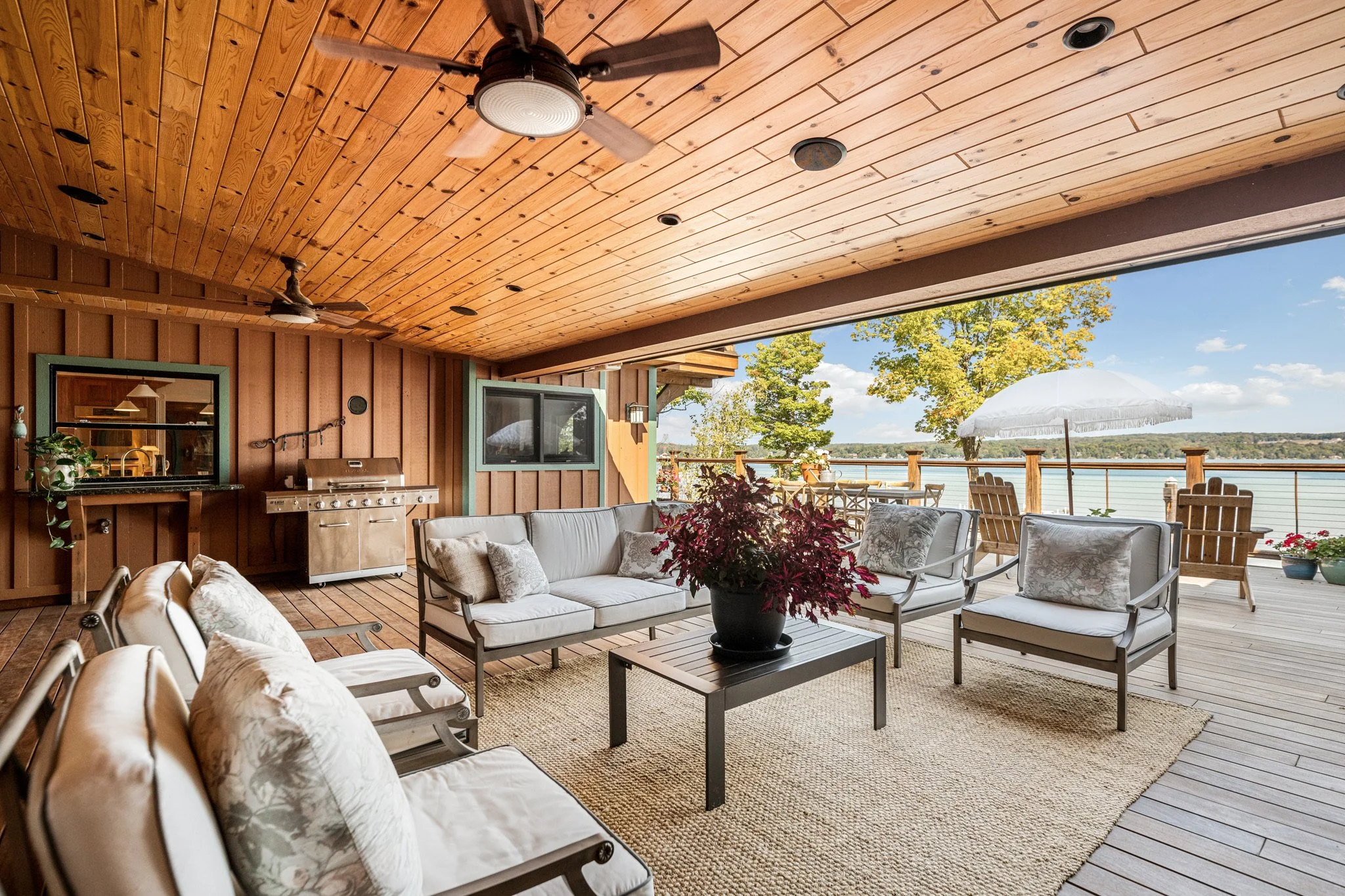 Covered Deck Seating 2.jpg